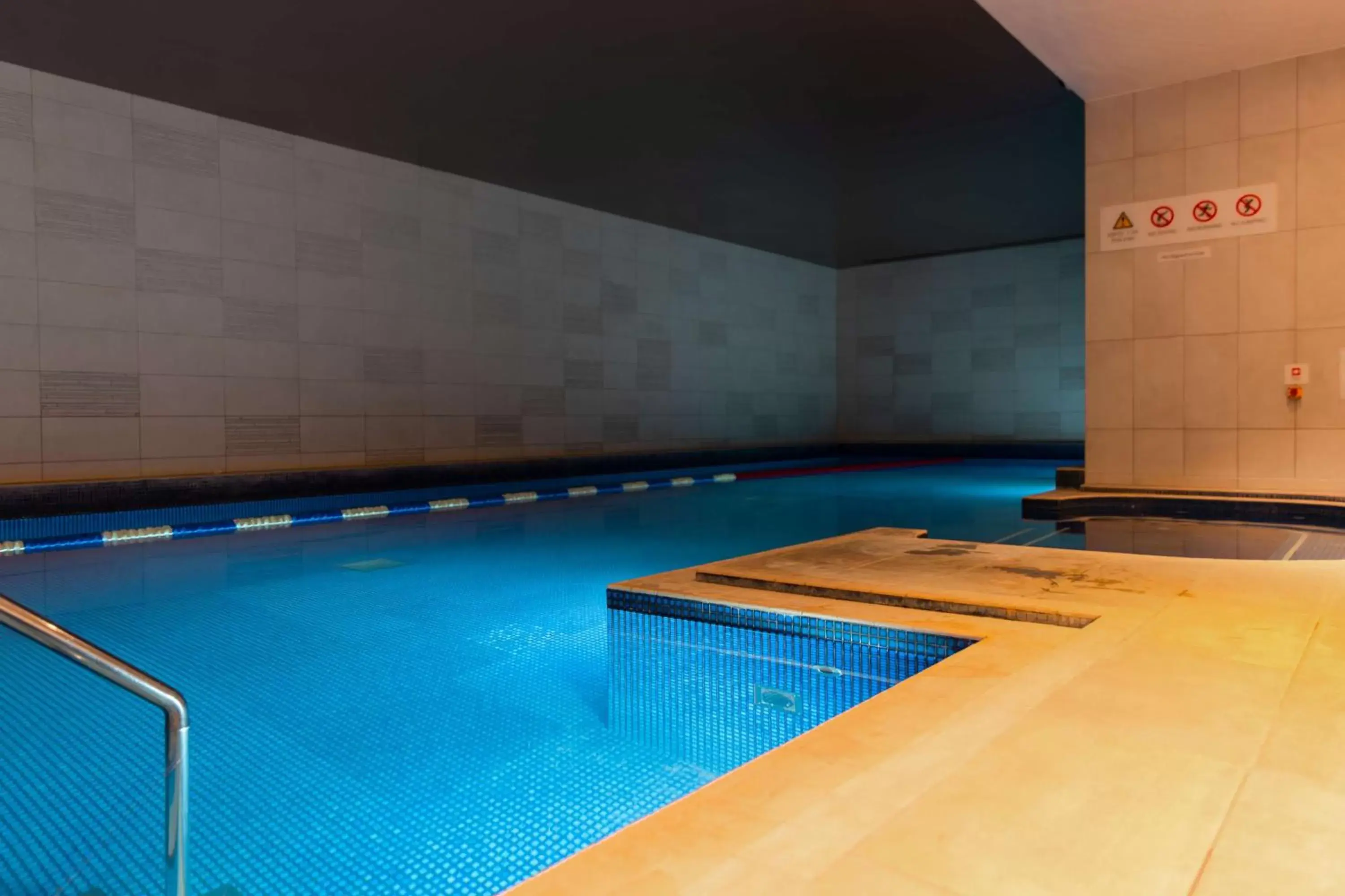 Spa and wellness centre/facilities, Swimming Pool in Hilton Bournemouth