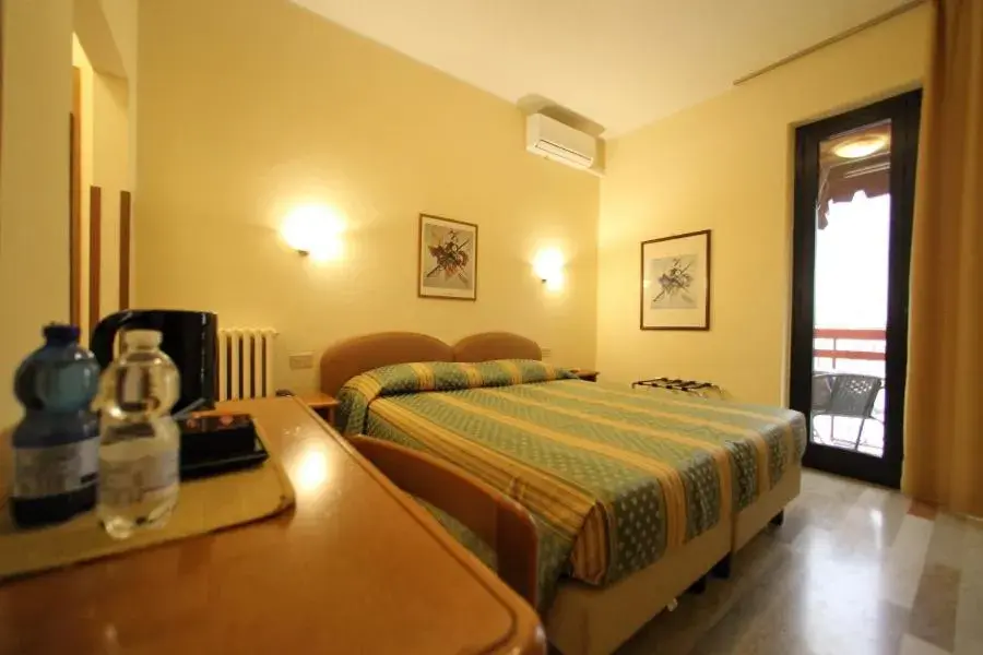 Bed in Hotel Primavera
