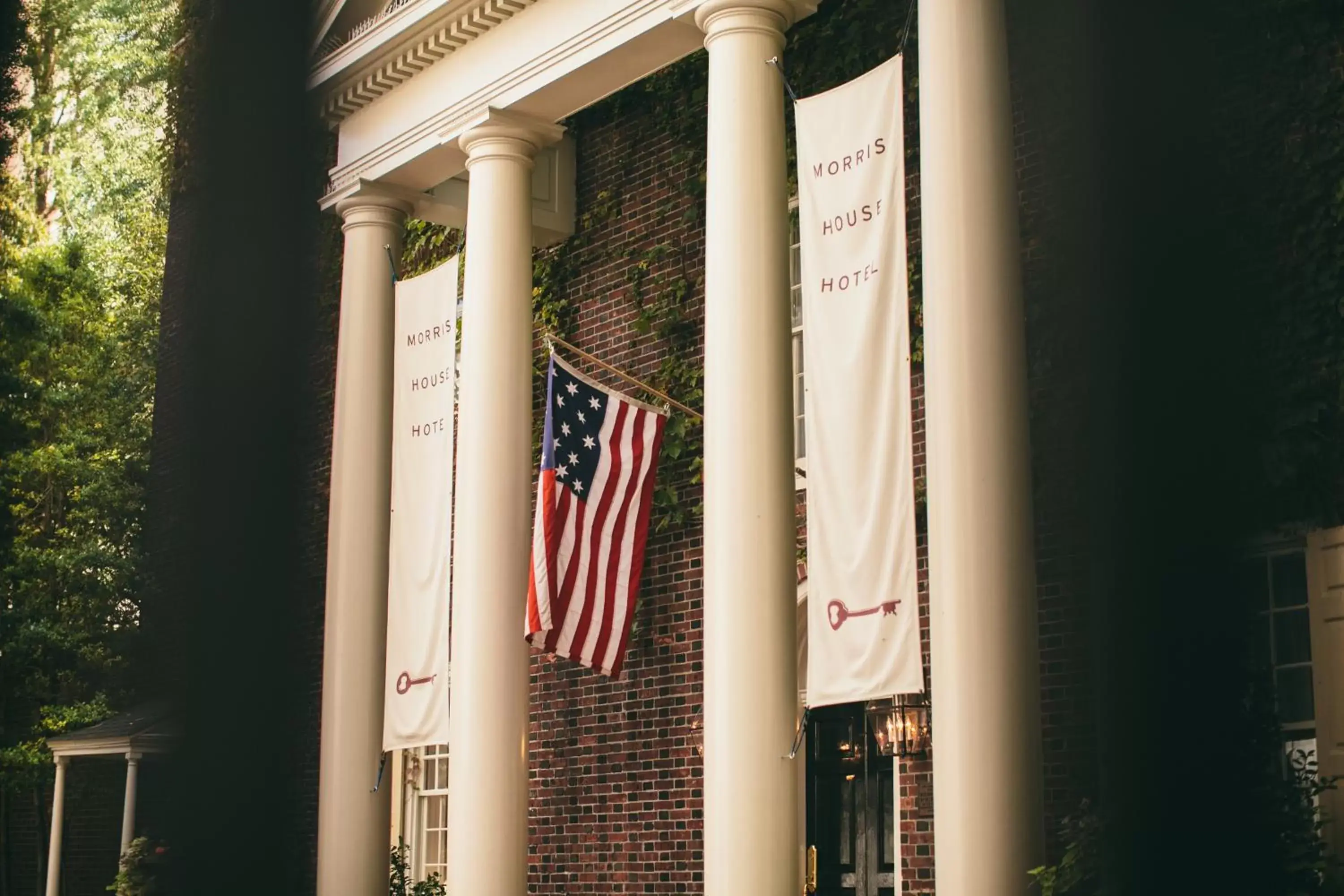 Facade/entrance in Morris House Hotel Facade/entrance in Morris House Hotel