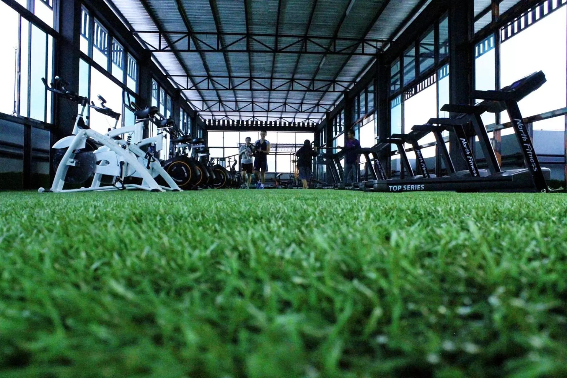 Fitness centre/facilities in Rod Fai Fah Apartment