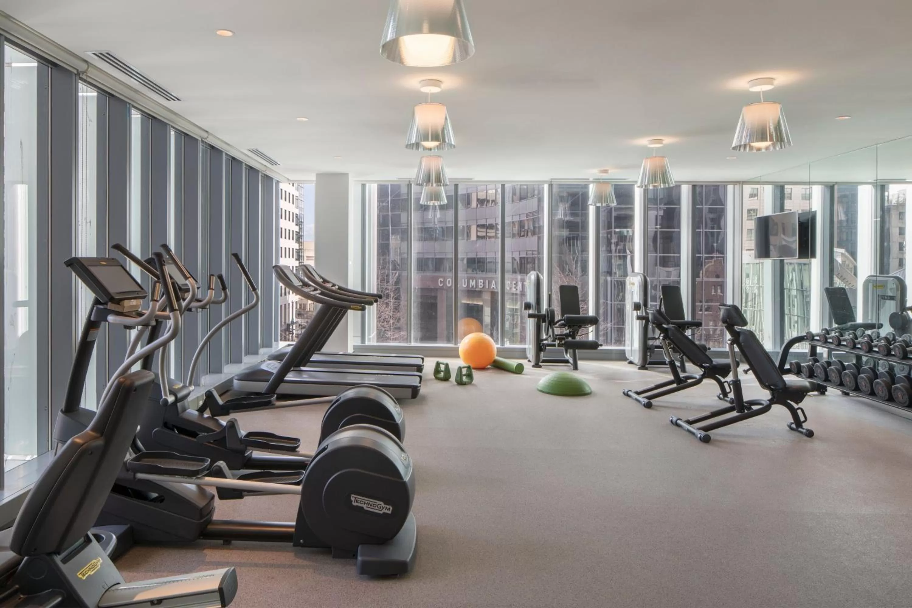 Fitness centre/facilities in Lotte Hotel Seattle