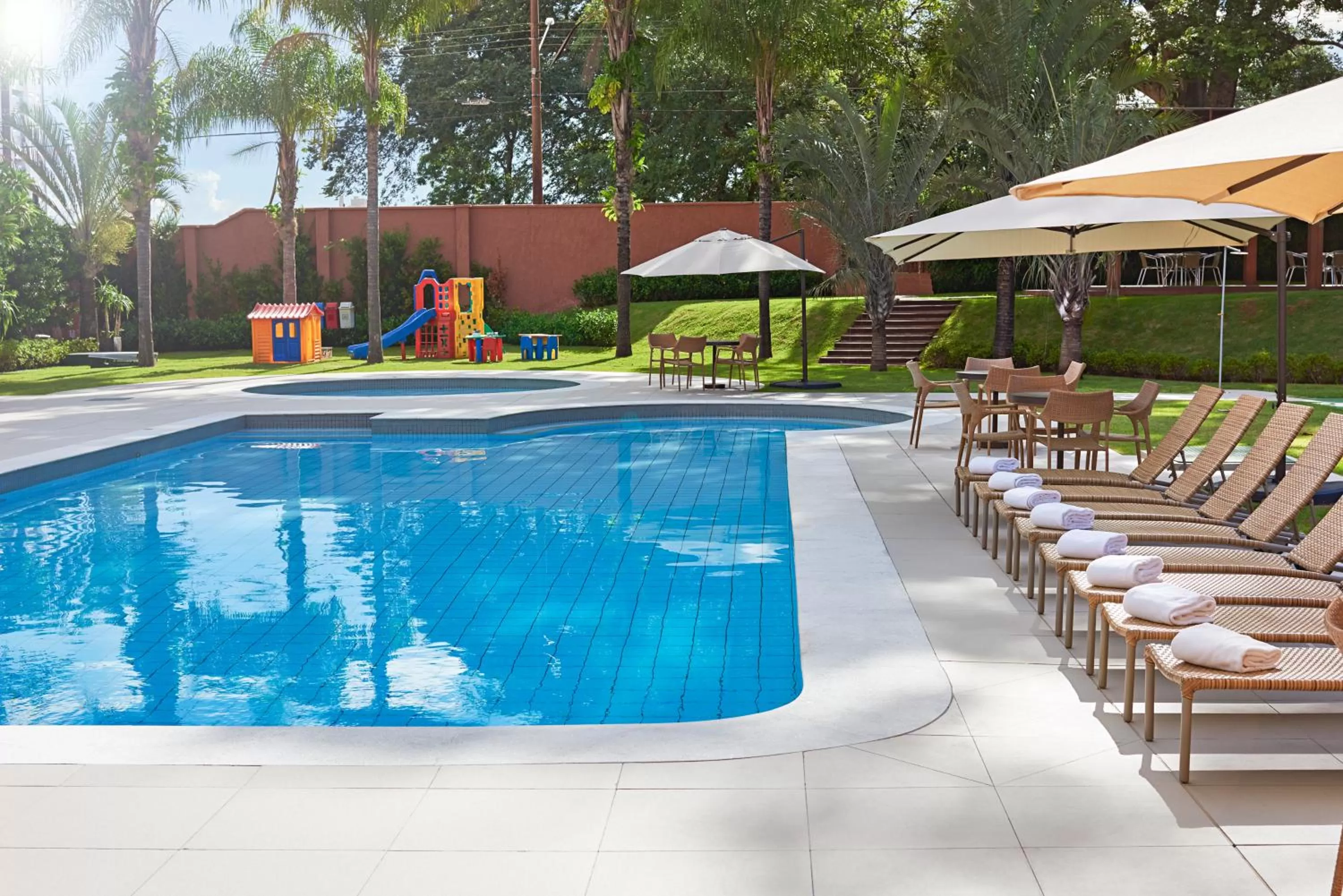 Swimming pool in Novotel Campo Grande