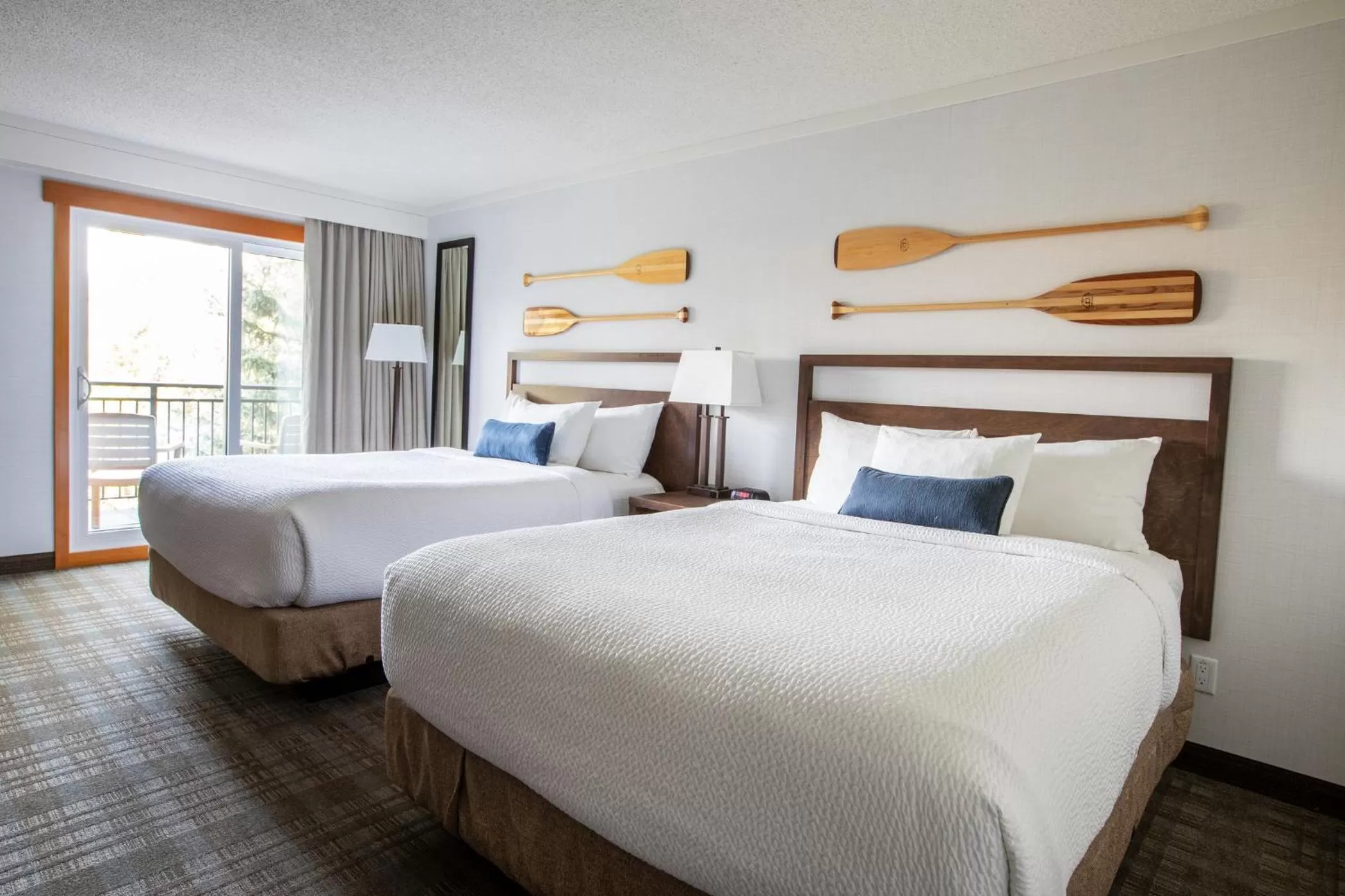 Bedroom, Bed in Pyramid Lake Lodge