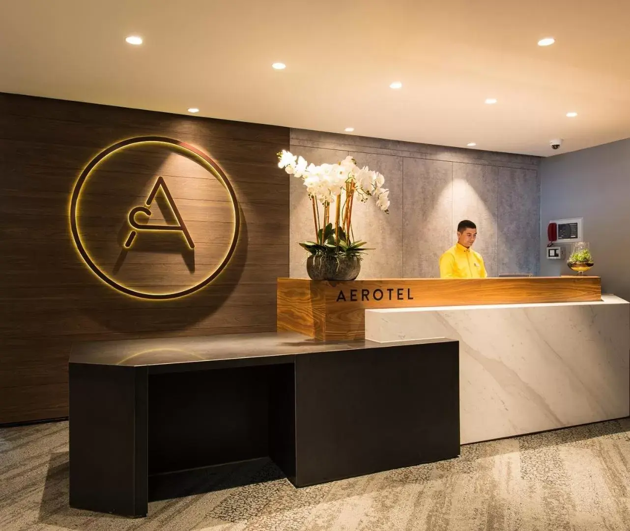 Staff, Lobby/Reception in Aerotel London Heathrow, Terminal 2 & Terminal 3