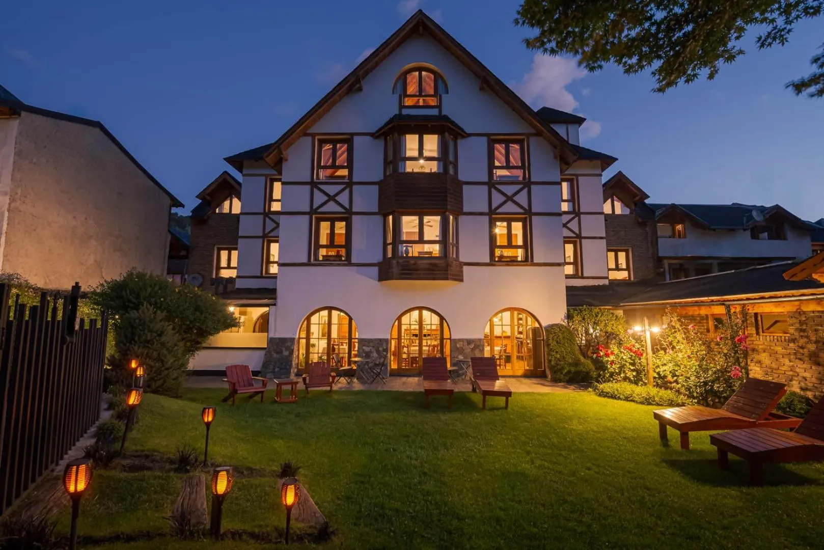 Property building in Le Chatelet