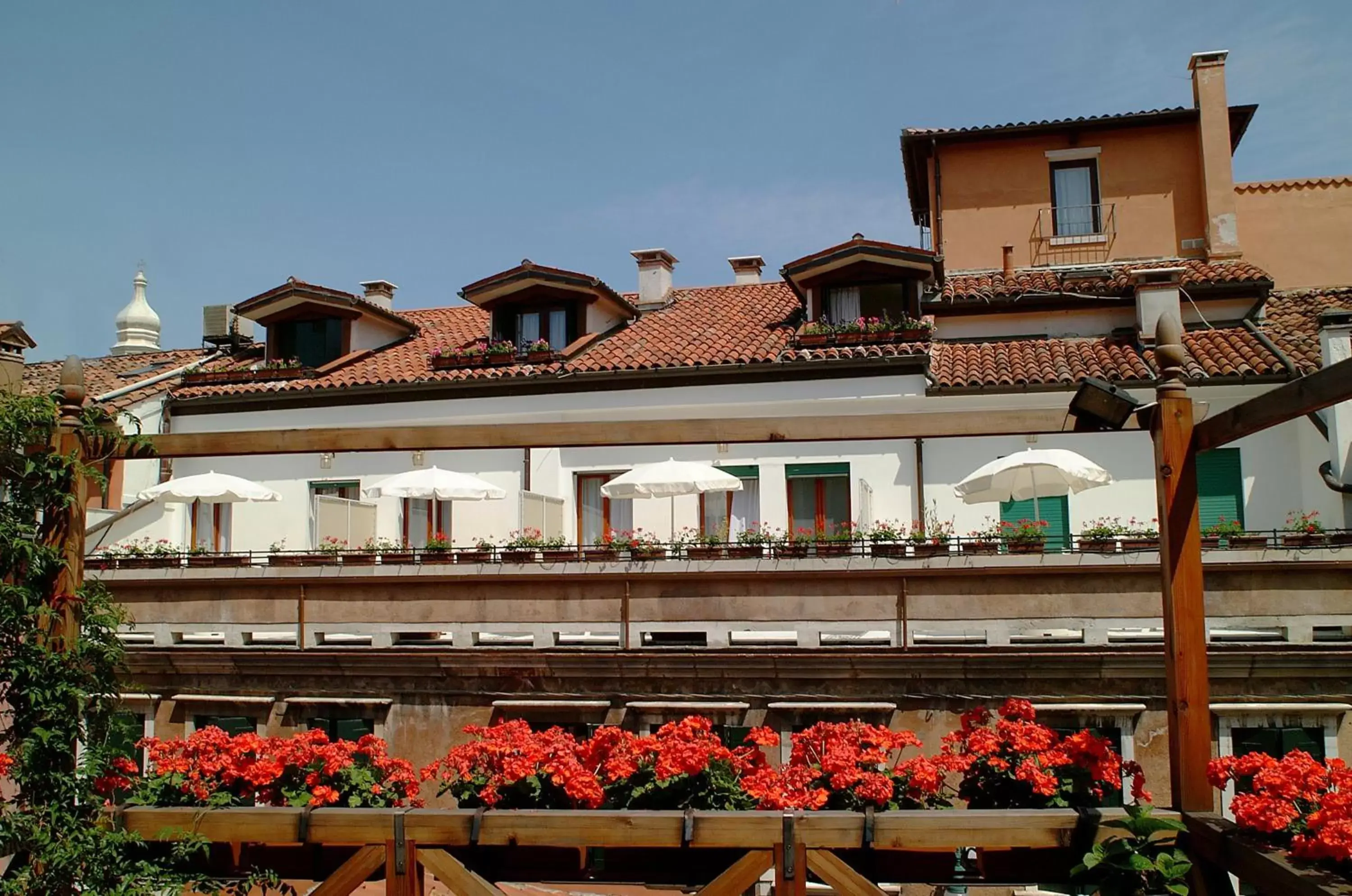 Superior Double or Twin Room with Terrace in Hotel Bisanzio