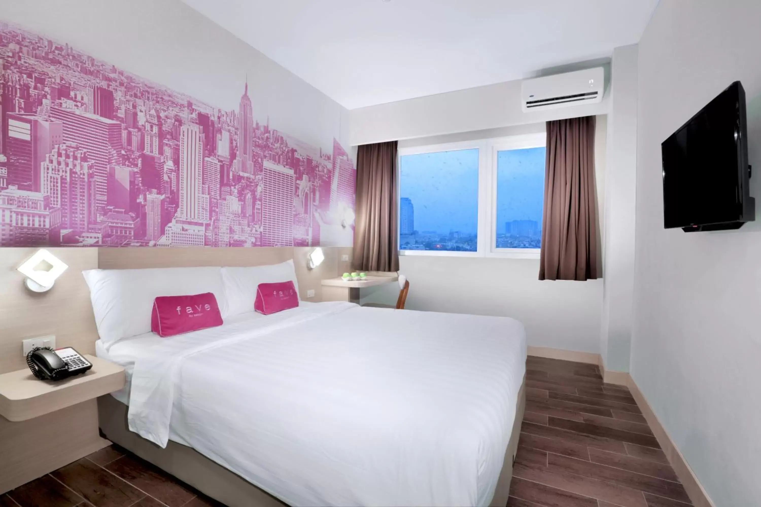 Bedroom in favehotel S. Parman Medan