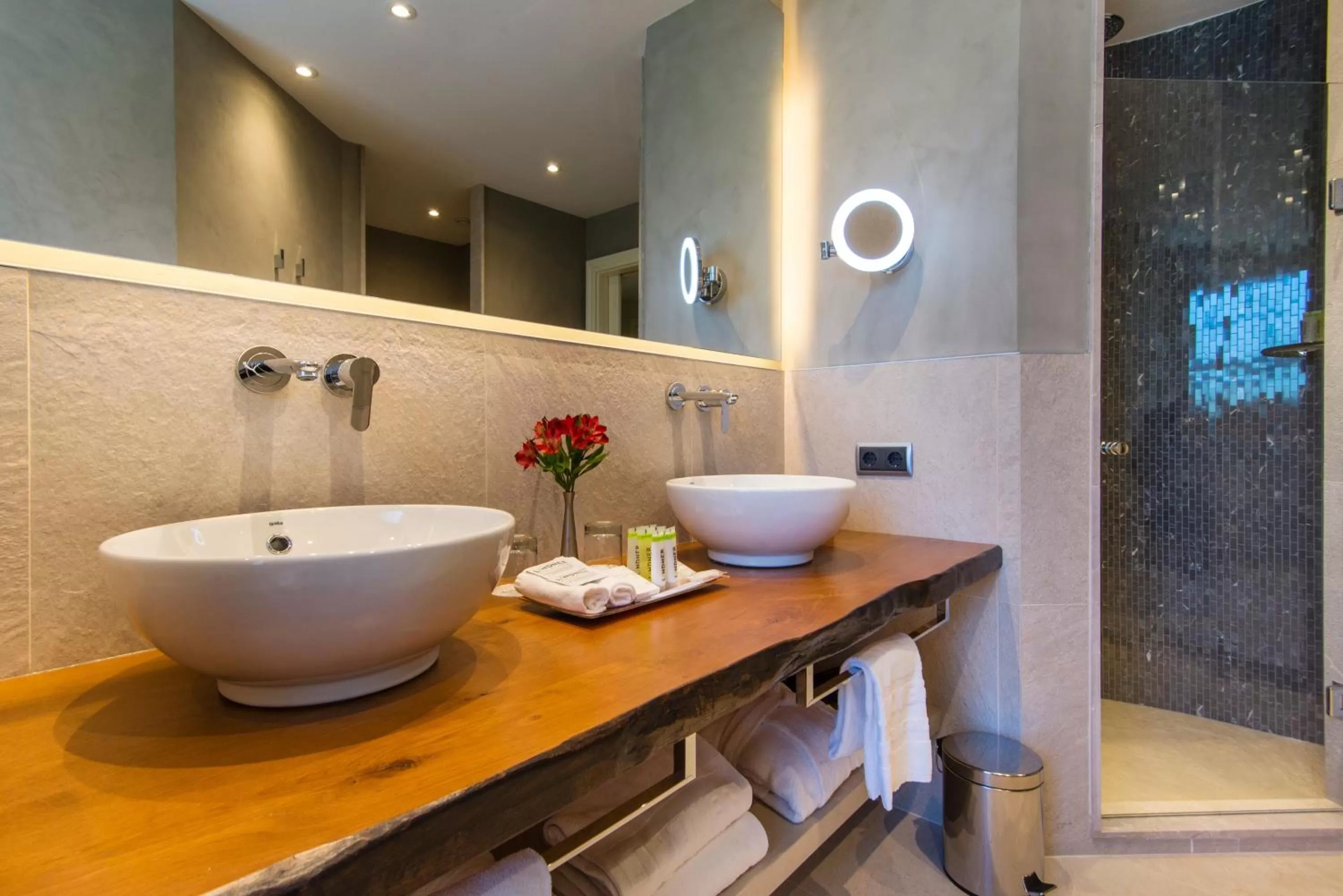 Bathroom in Lindner Hotel Mallorca Portals Nous, part of JdV by Hyatt