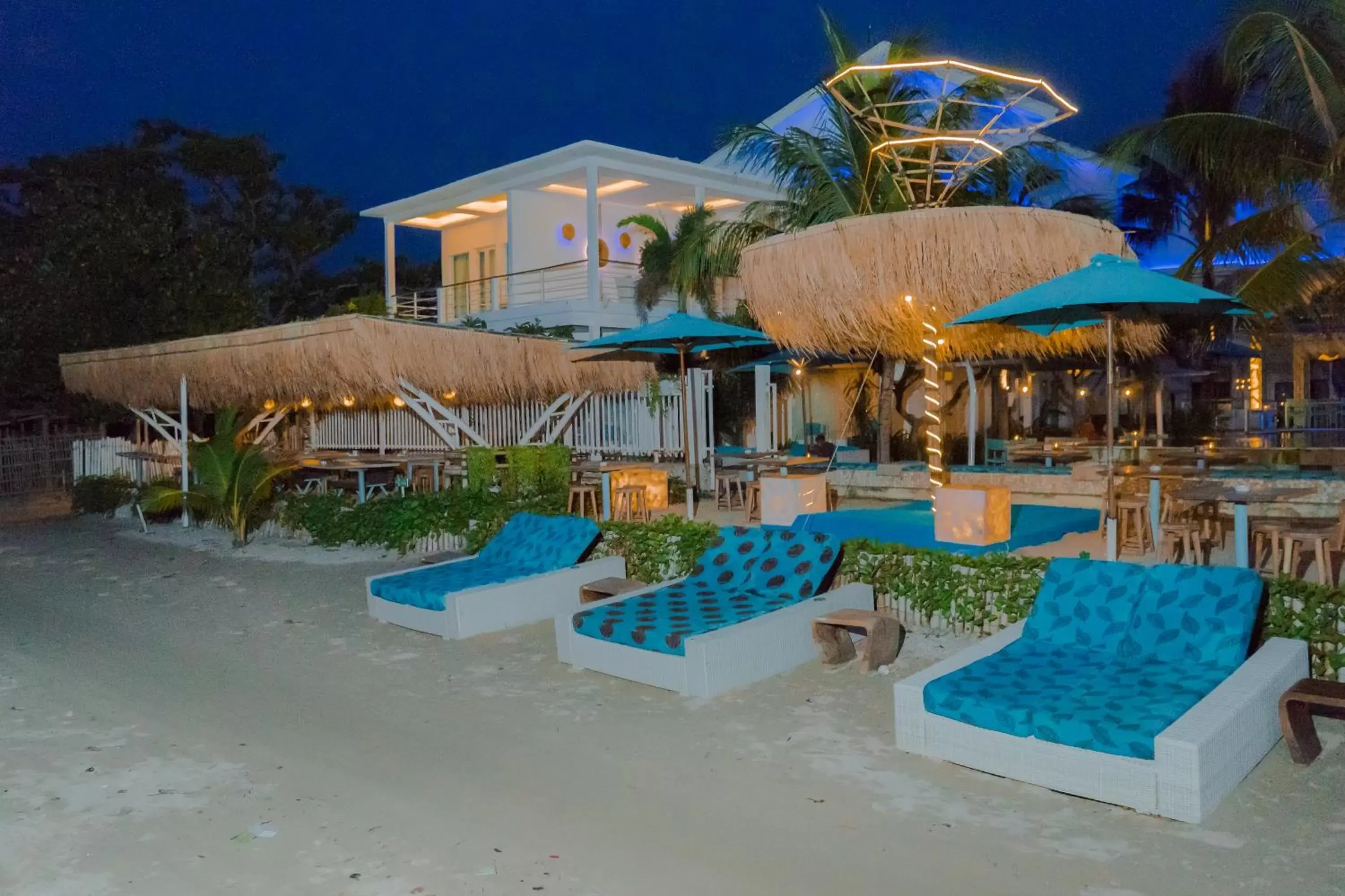 Swimming Pool in Ocean View Residence