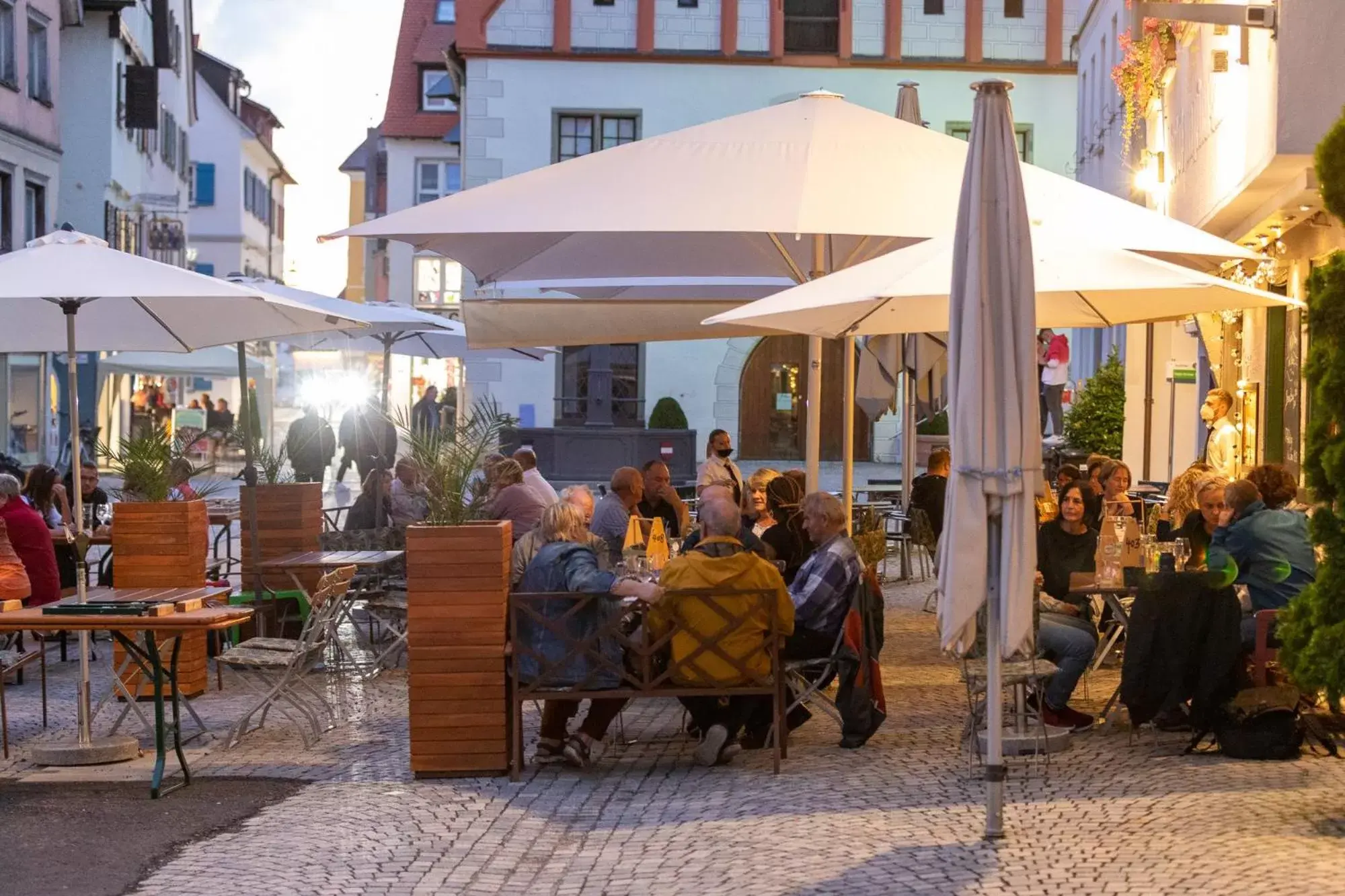 Property building, Restaurant/Places to Eat in Hotel Restaurant Grüner Baum und Altes Tor