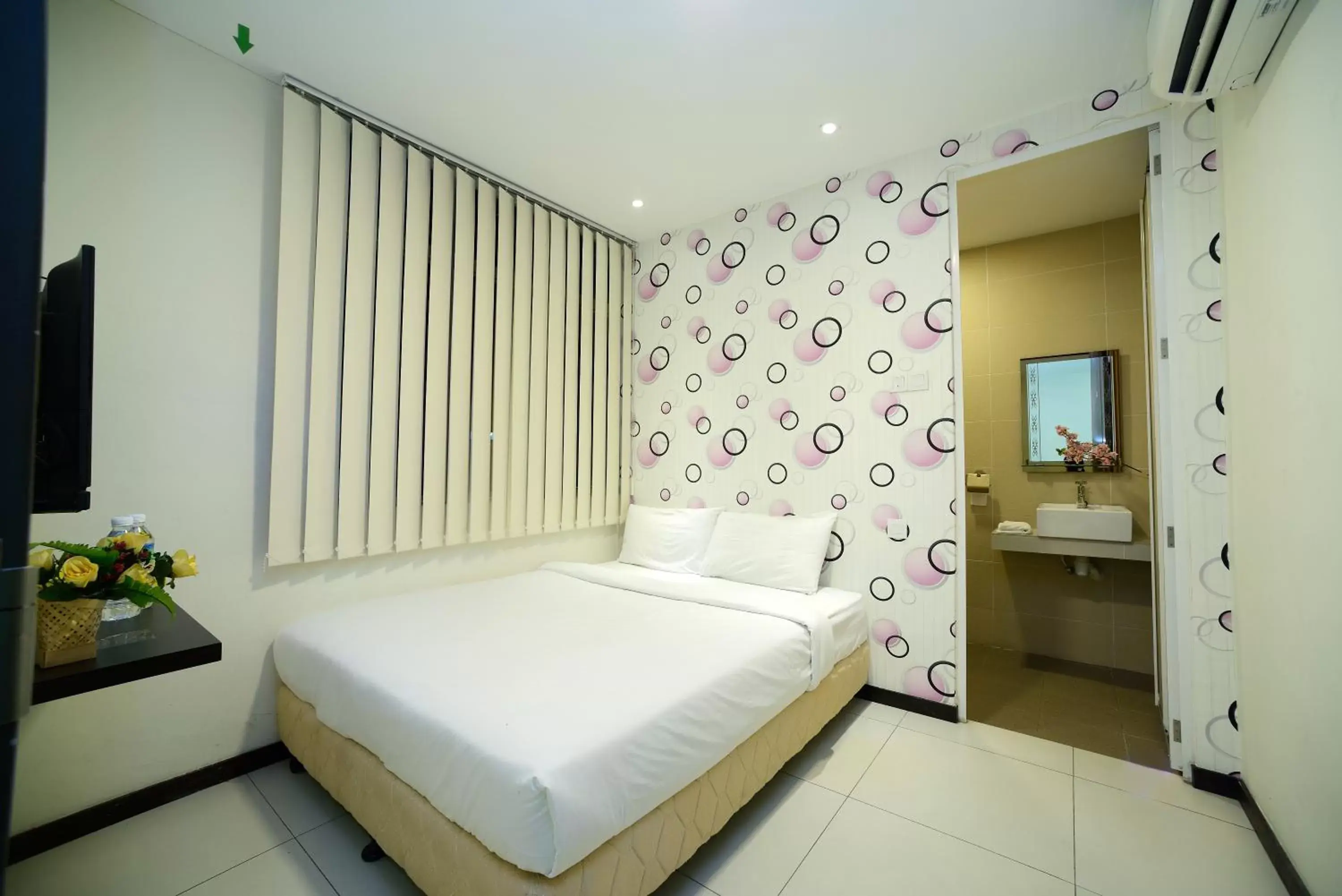 Bed, Room Photo in Casa Hotel near KLIA 1