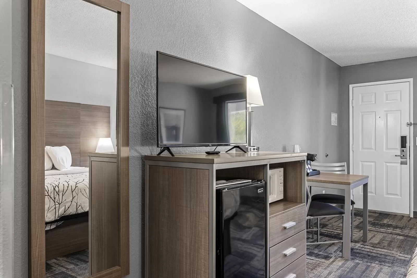 Bedroom, Bed in GreenTree Inn Prescott Valley