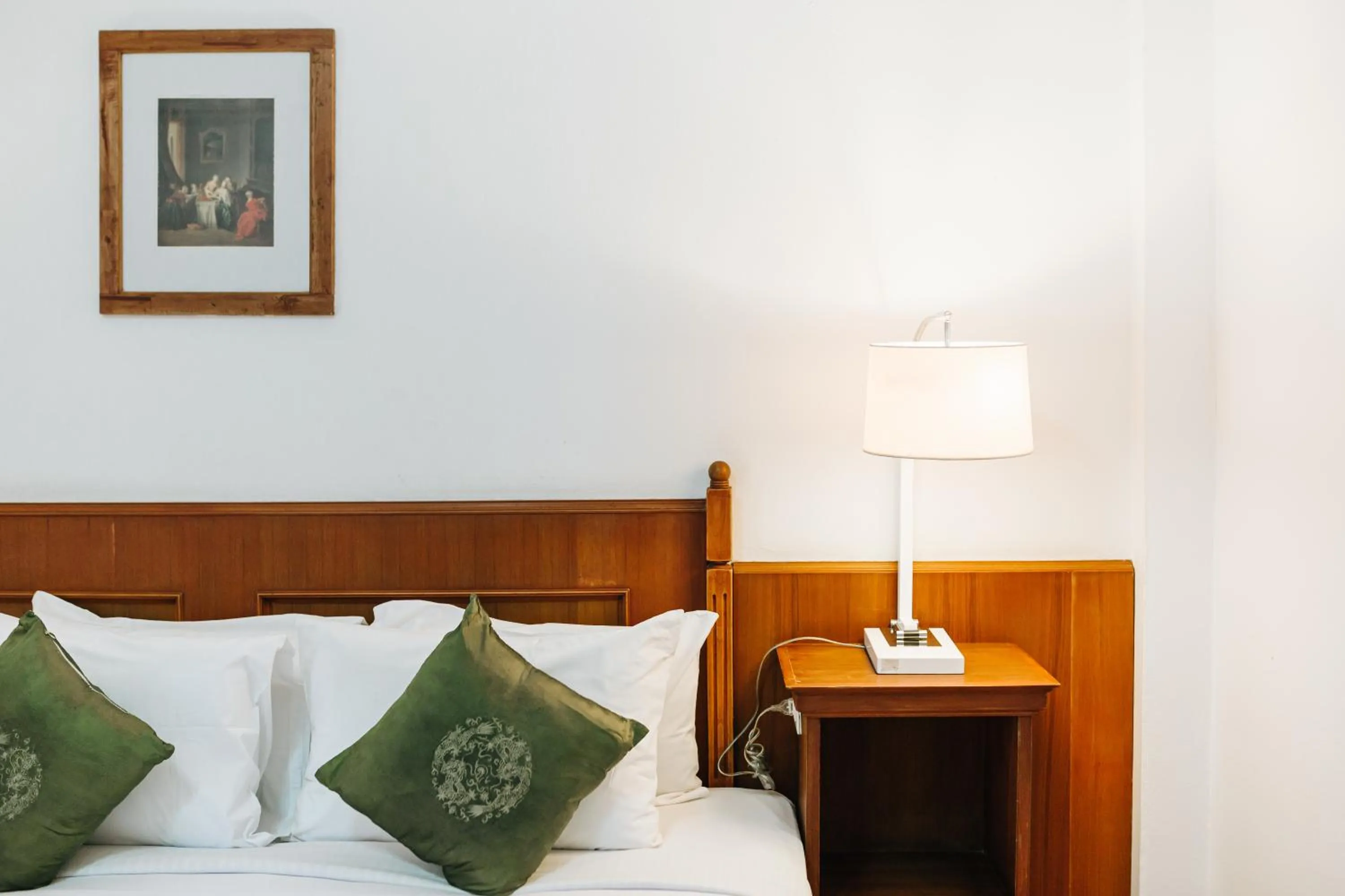 Bed in Rendezvous Oldtown Chiangmai