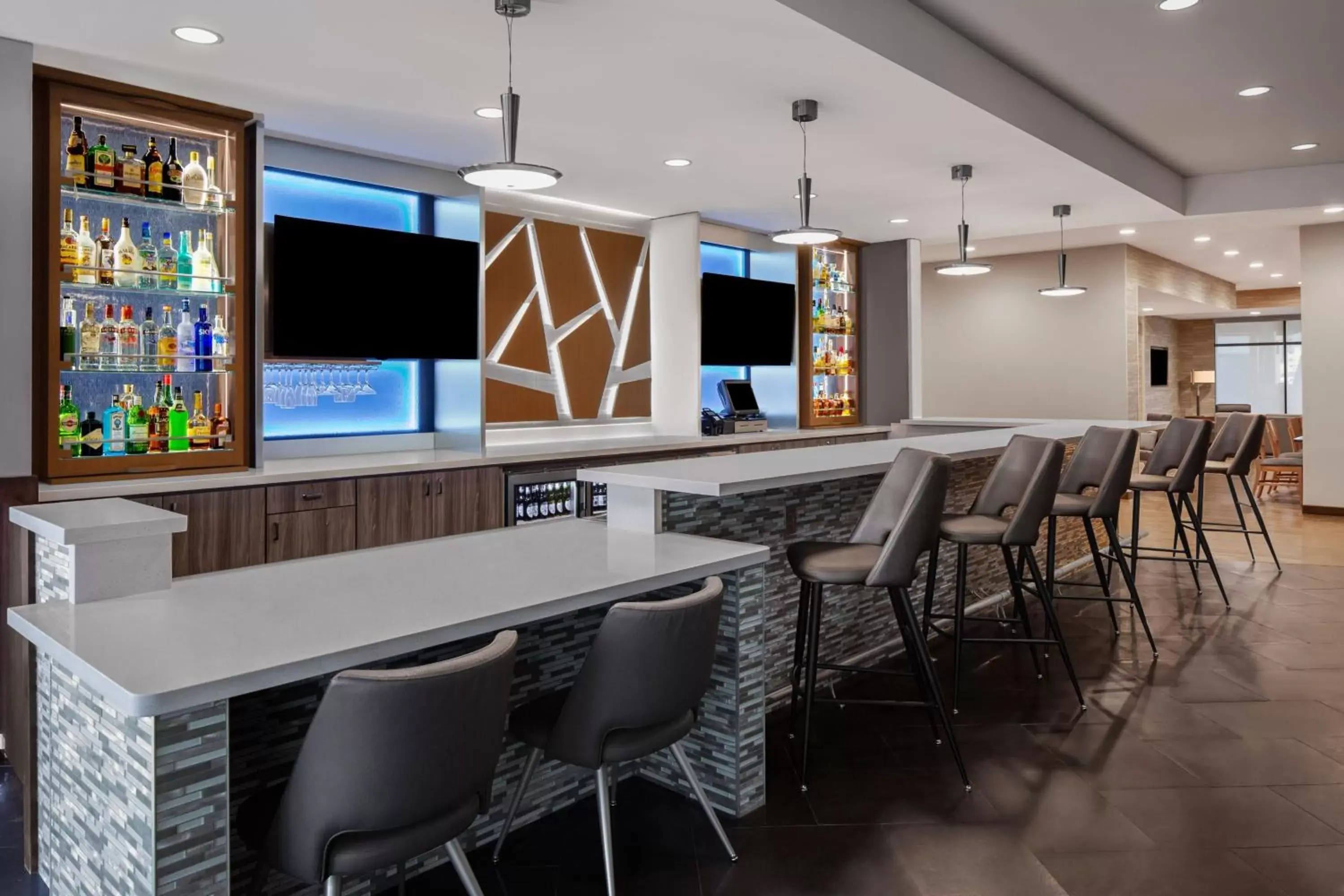 Restaurant/places to eat, TV/Entertainment Center in TownePlace Suites by Marriott Big Spring