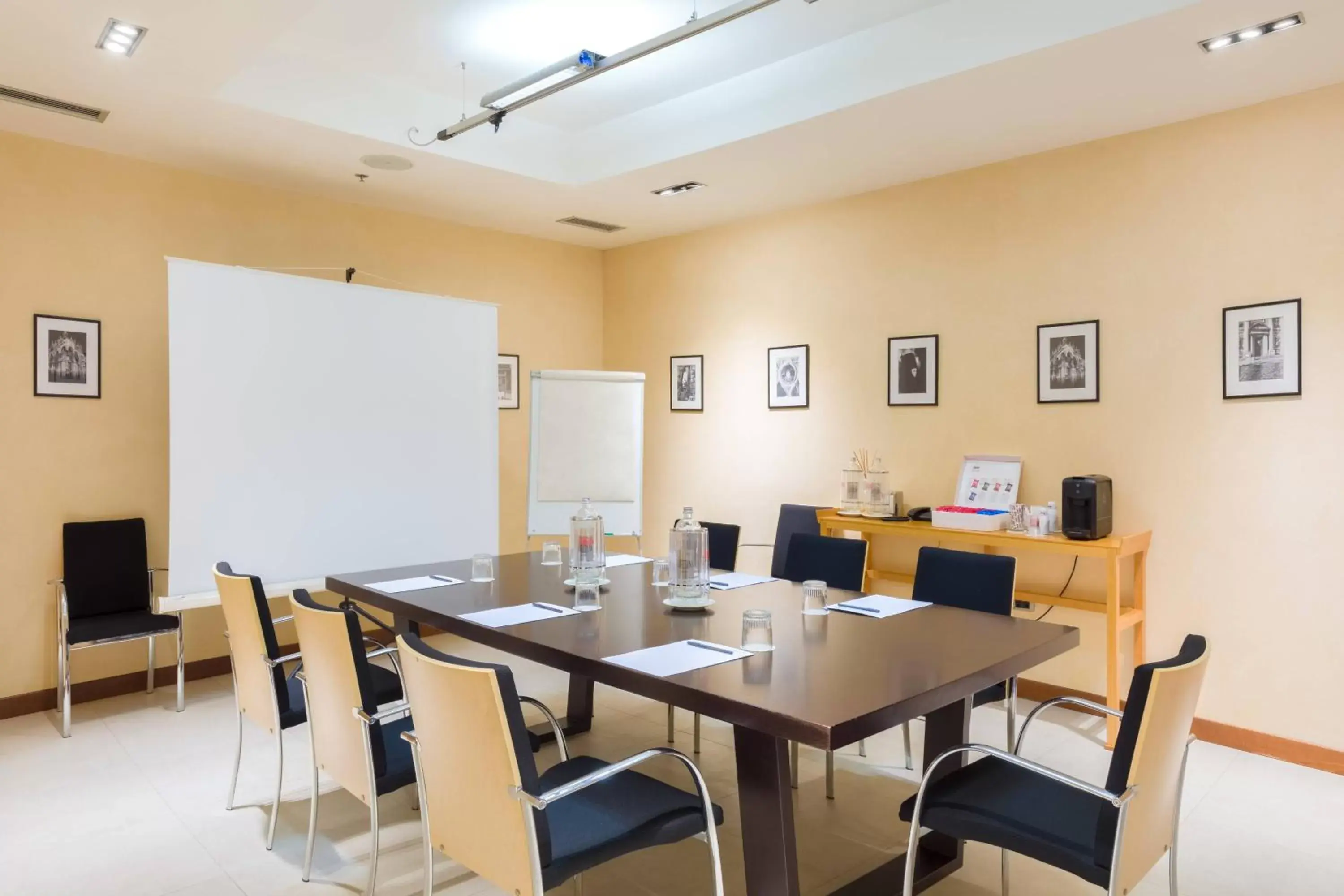 Meeting/conference room in Courtyard by Marriott Venice Airport