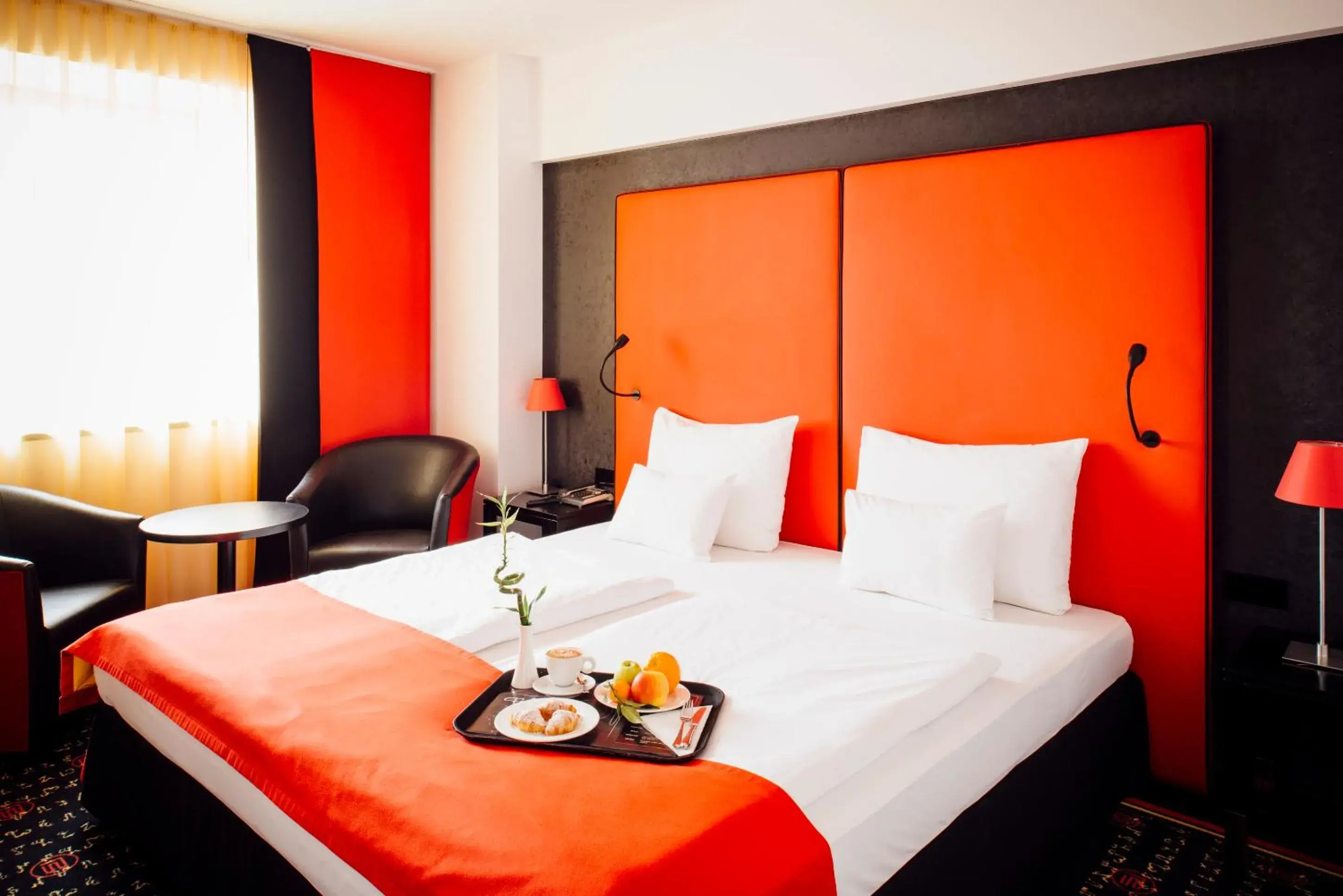 Bedroom, Bed in Vienna House Easy By Wyndham Airport Bucharest