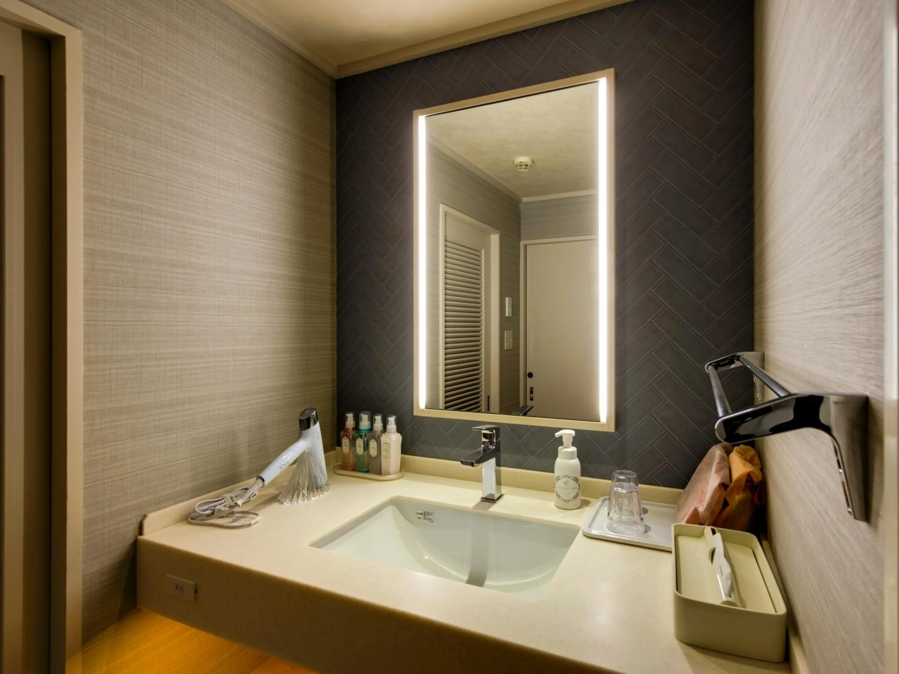 Photo of the whole room in Ito Hotel Juraku