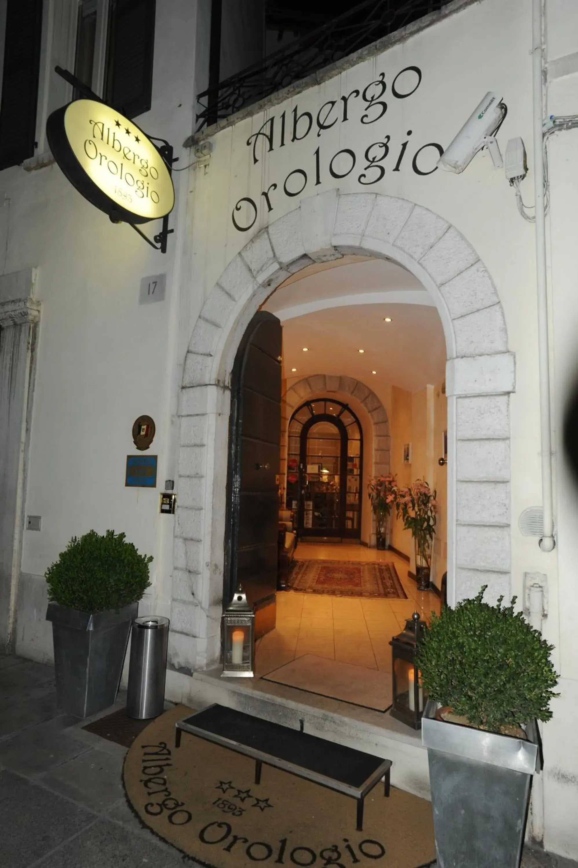 Facade/entrance in Albergo Orologio