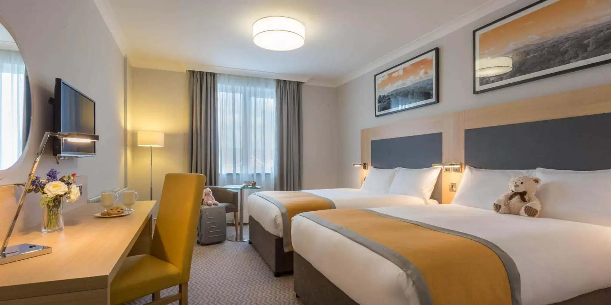 Bed in Maldron Hotel & Leisure Centre Limerick