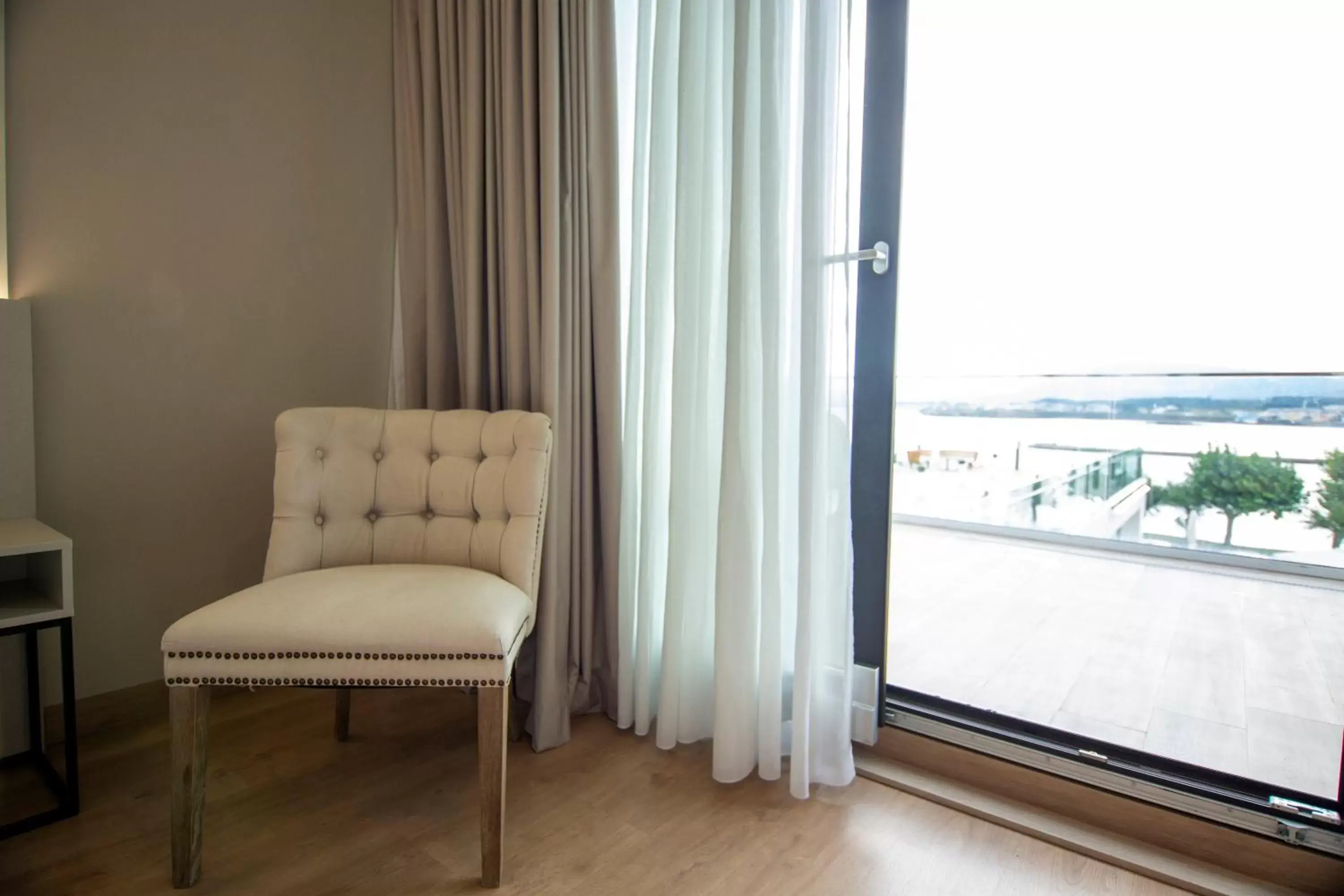 Sea view, Seating Area in Oca Playa de Foz Hotel&Spa