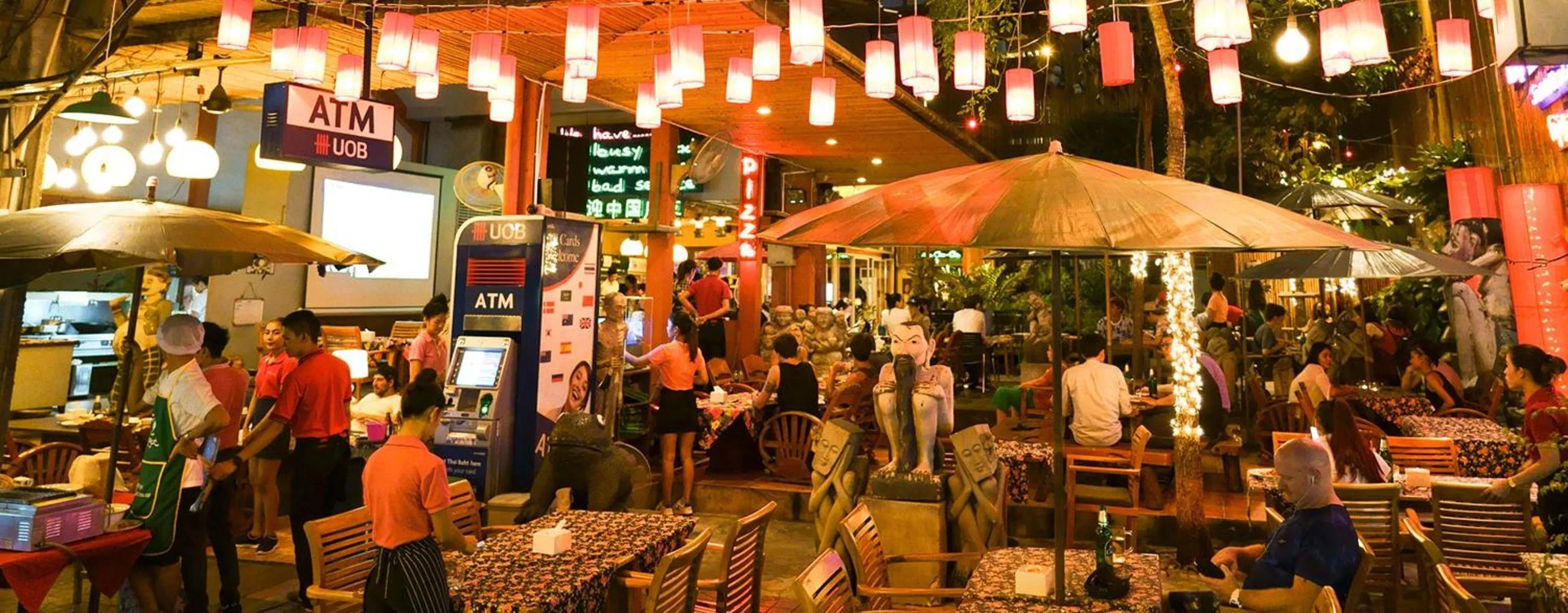 Restaurant/places to eat in Villa Cha-Cha Banglumphu