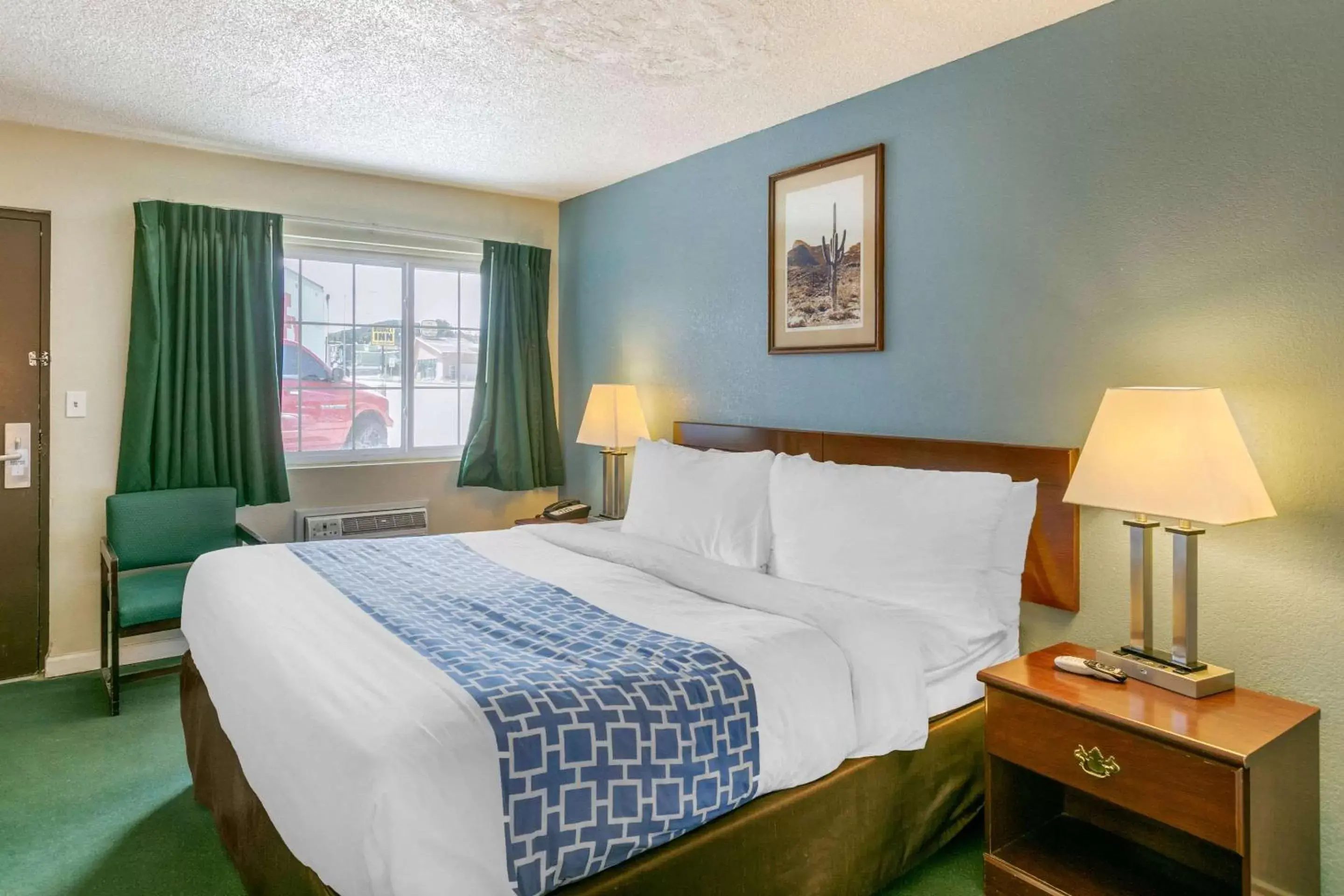 Photo of the whole room in Rodeway Inn Rawlins Photo of the whole room in Rodeway Inn Rawlins