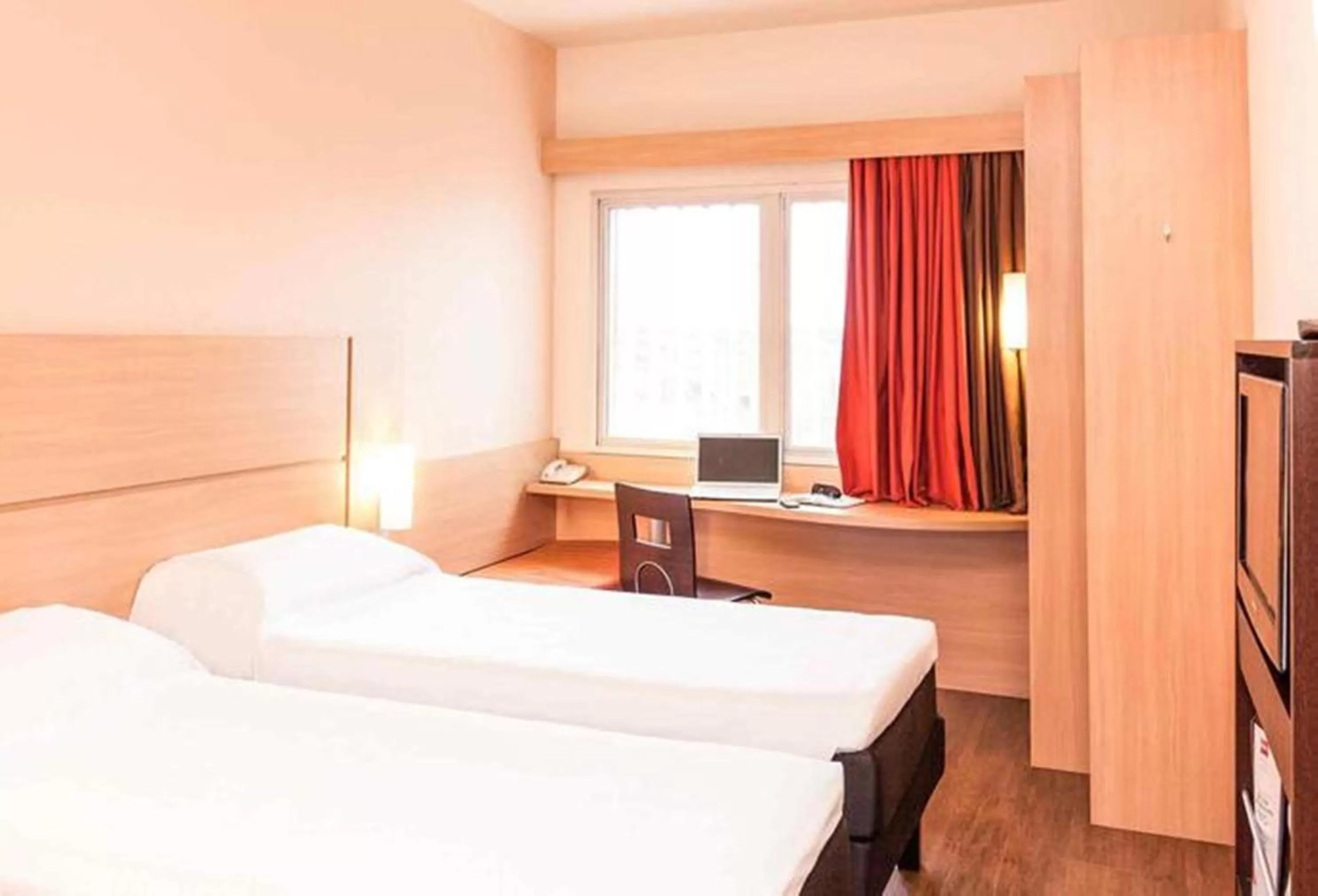 Bed in ibis Manaus Distrito Industrial