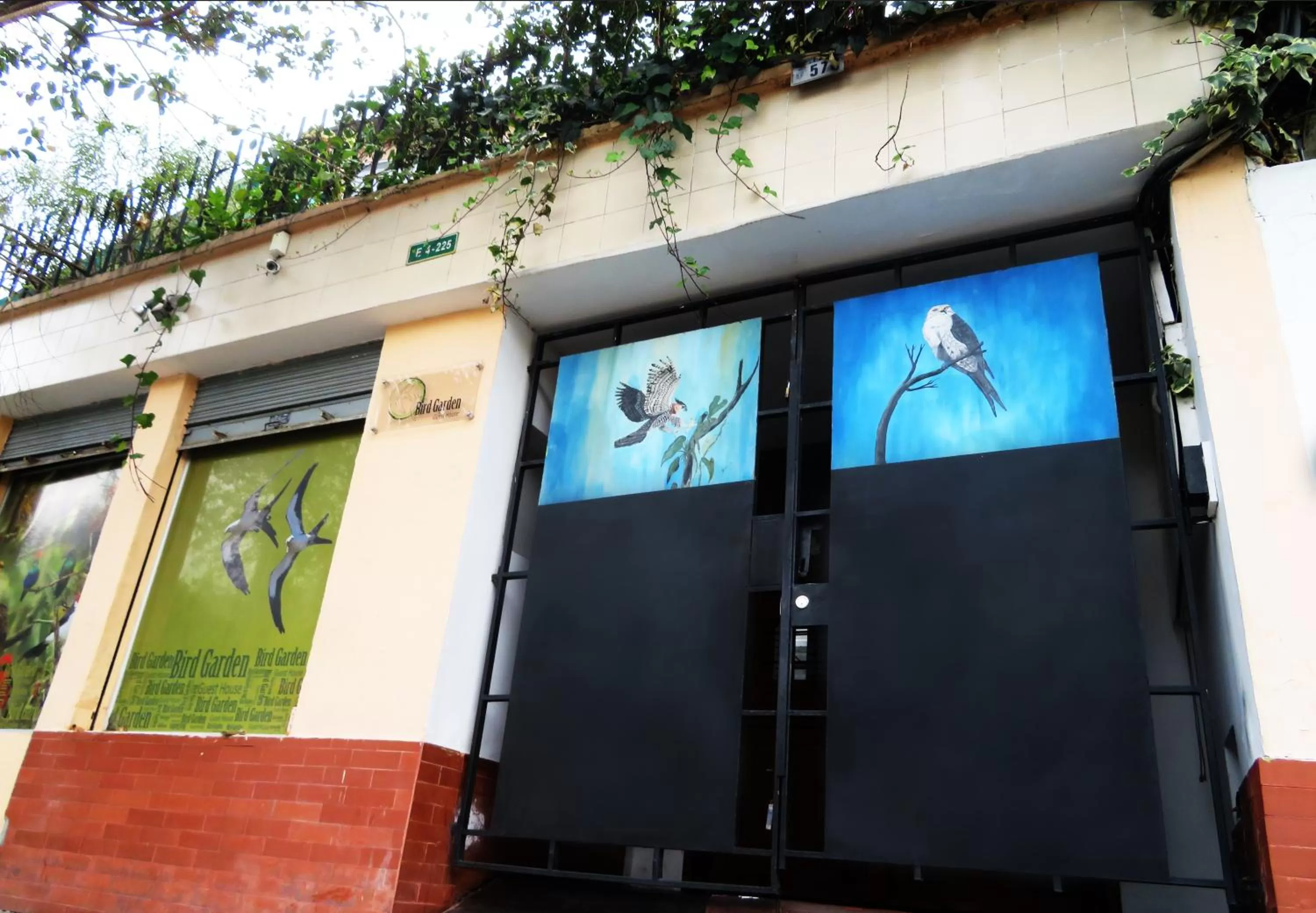 Property building in Bird Garden Guest House