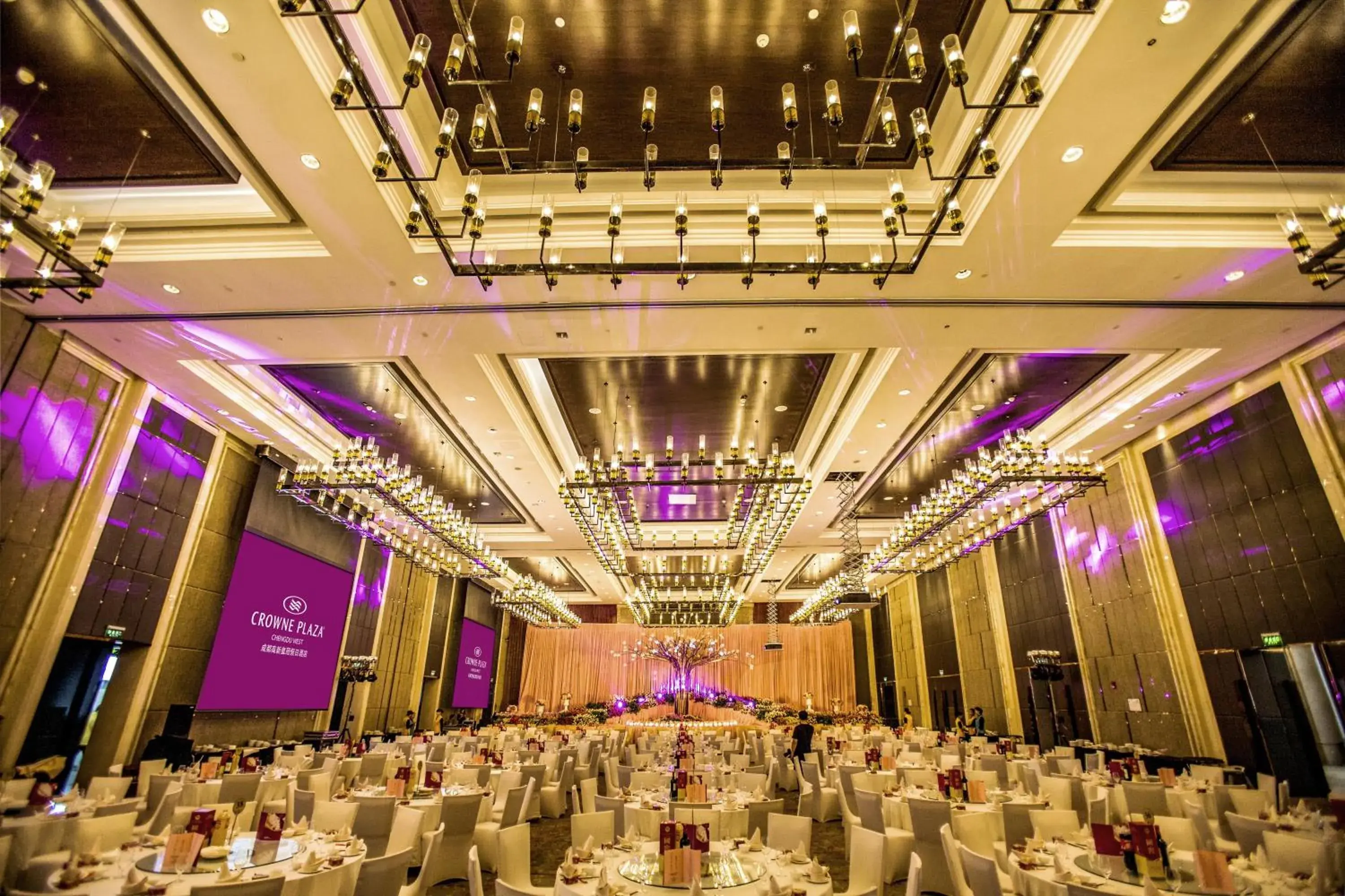 Banquet/Function facilities in Crowne Plaza Chengdu West, an IHG Hotel