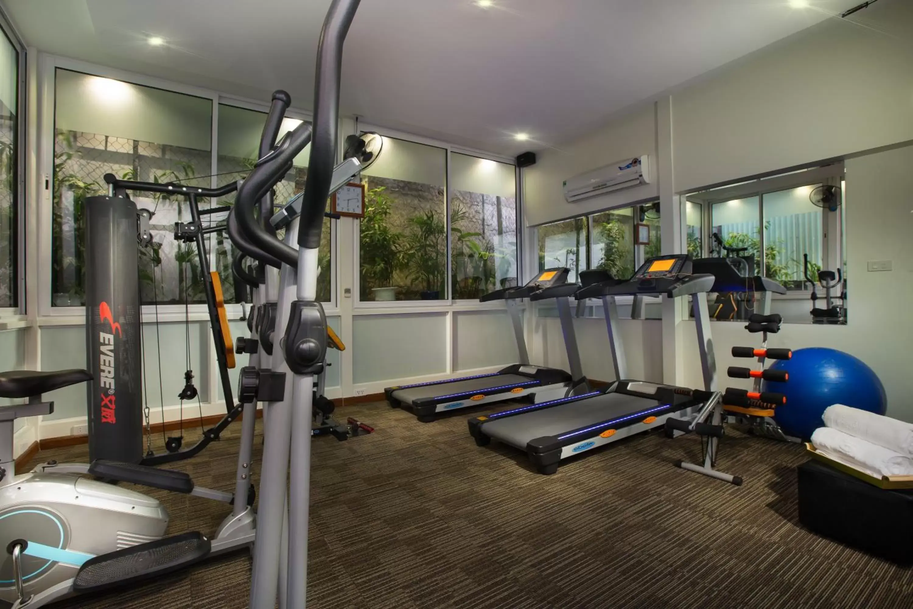 Fitness centre/facilities, Fitness Center/Facilities in Hanoi Pearl Hotel