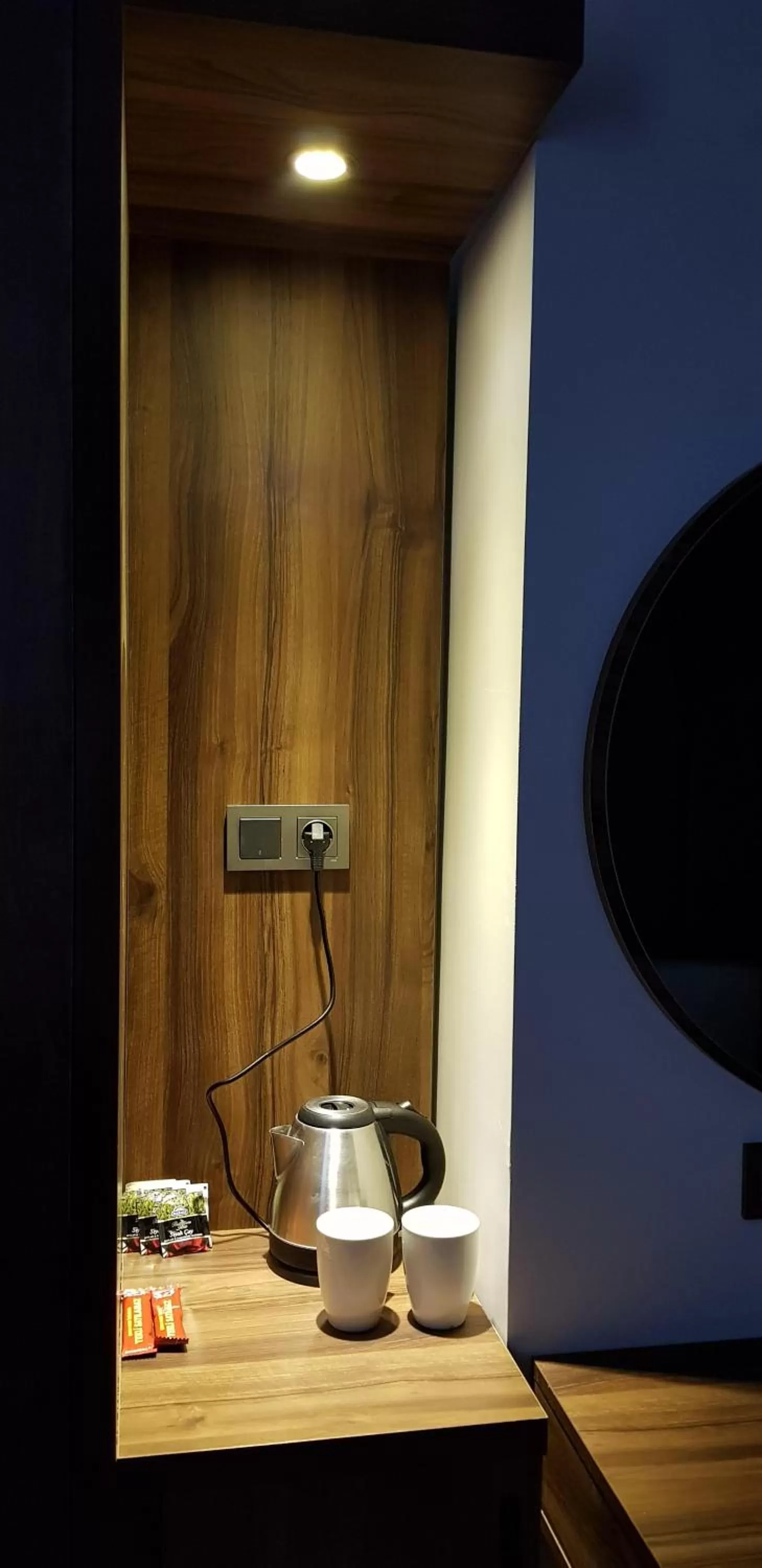 Coffee/tea facilities in Basilissis Hotel