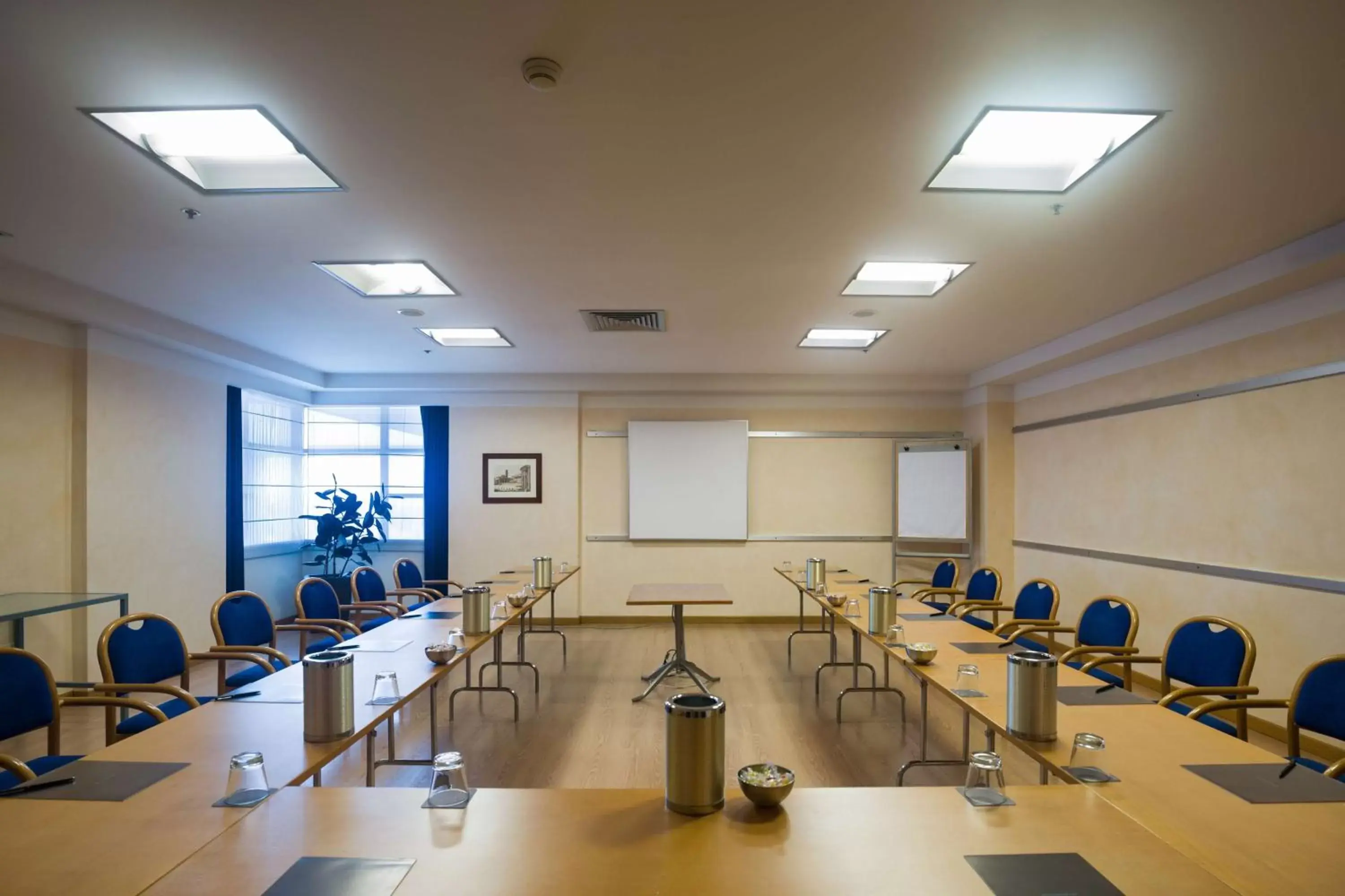 Meeting/conference room in Hilton Rome Airport