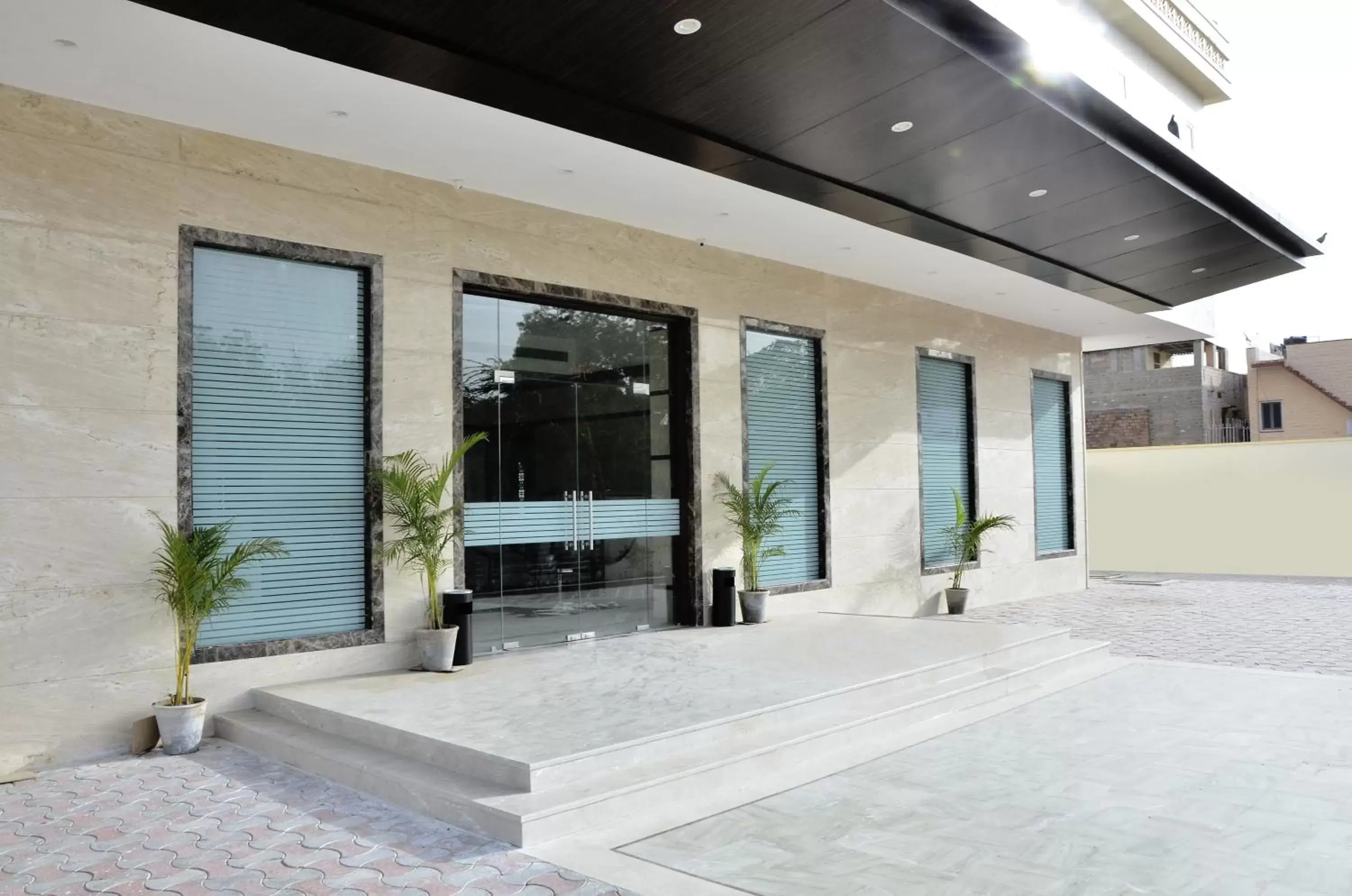 Facade/entrance in Lords Inn Jodhpur Facade/entrance in Lords Inn Jodhpur