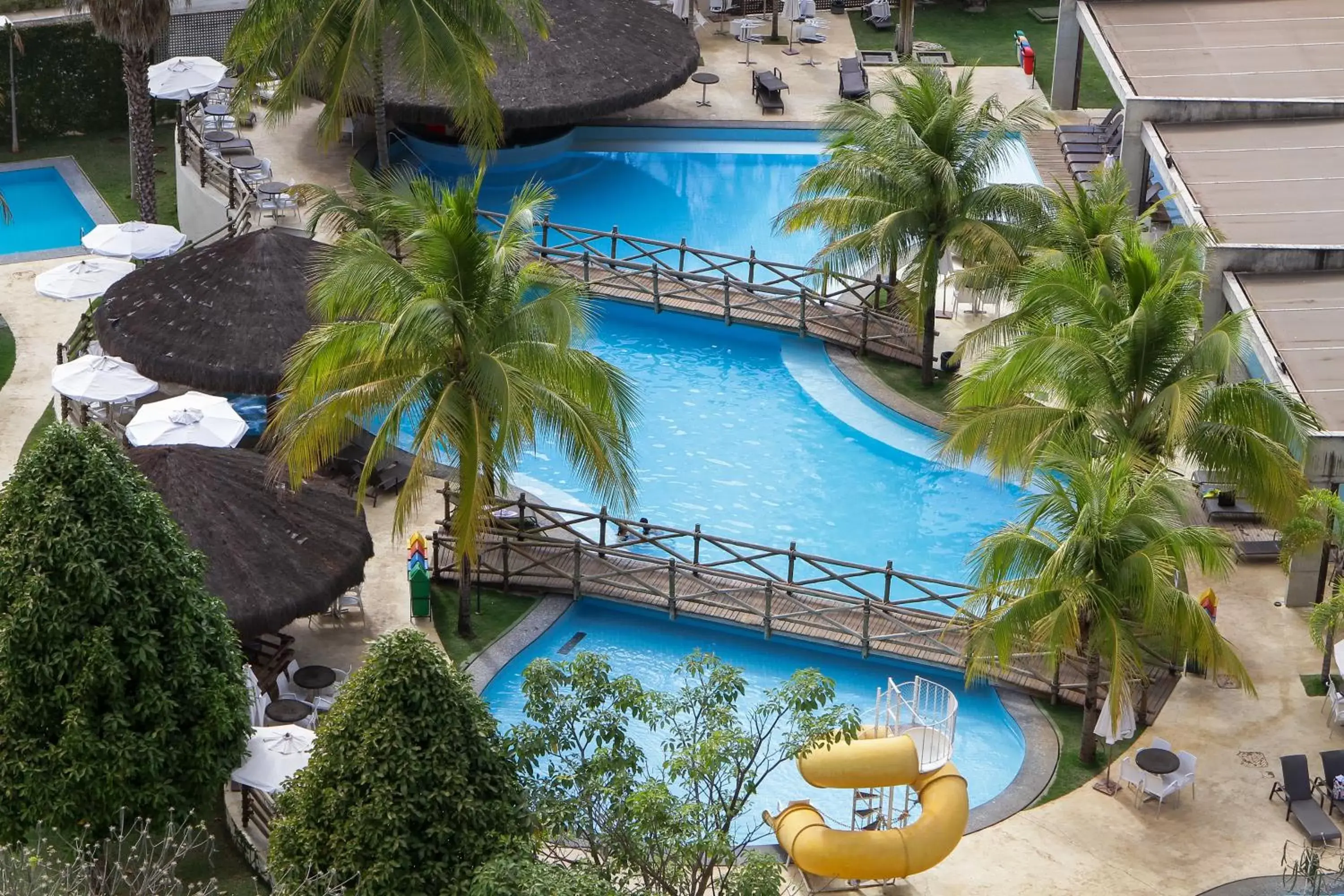 Swimming pool, Pool View in Best Western Suites Le Jardin Caldas Novas