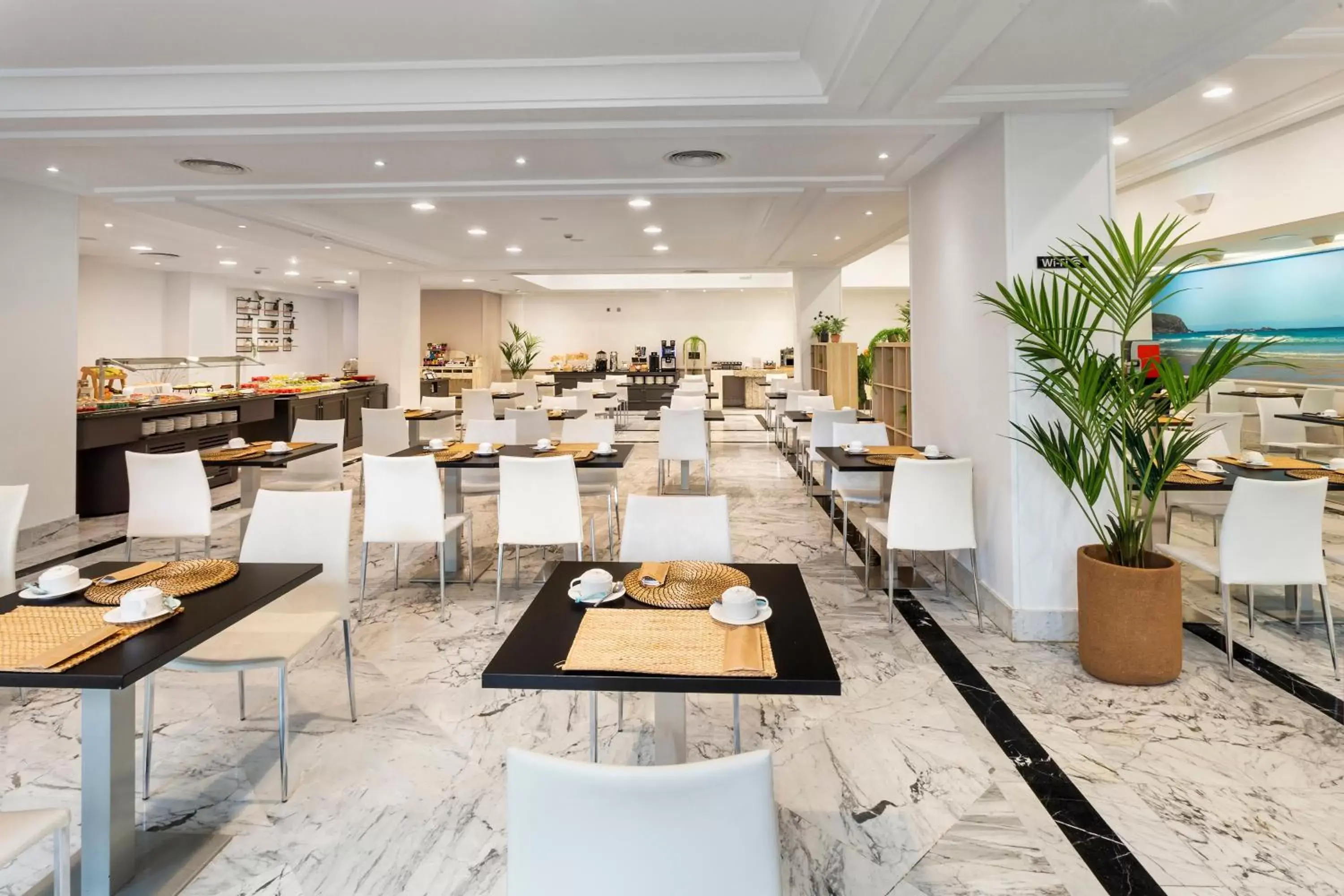 Restaurant/Places to Eat in Melia Maria Pita