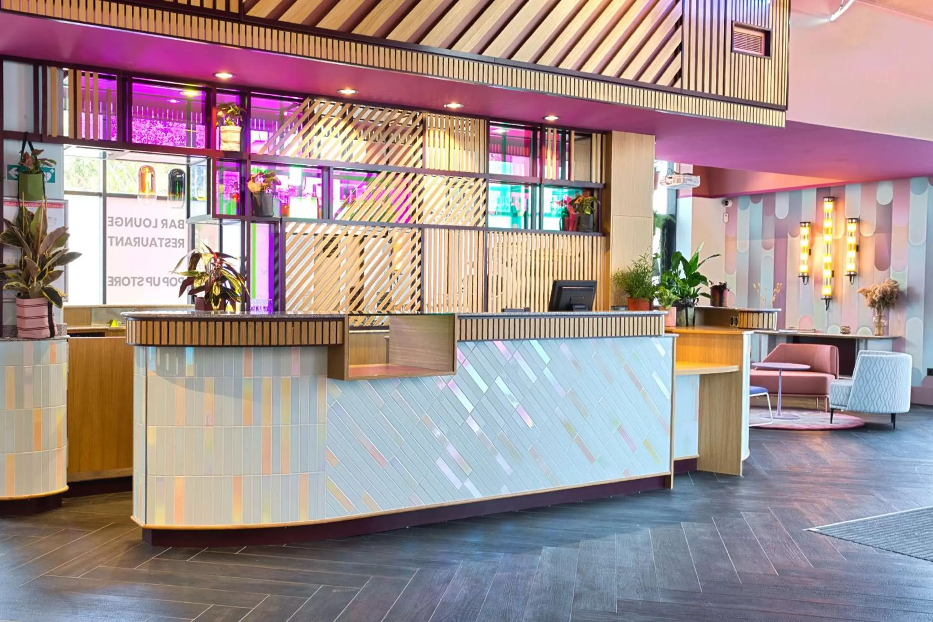 Lobby or reception in Aiden by Best Western @ Clermont-Ferrand