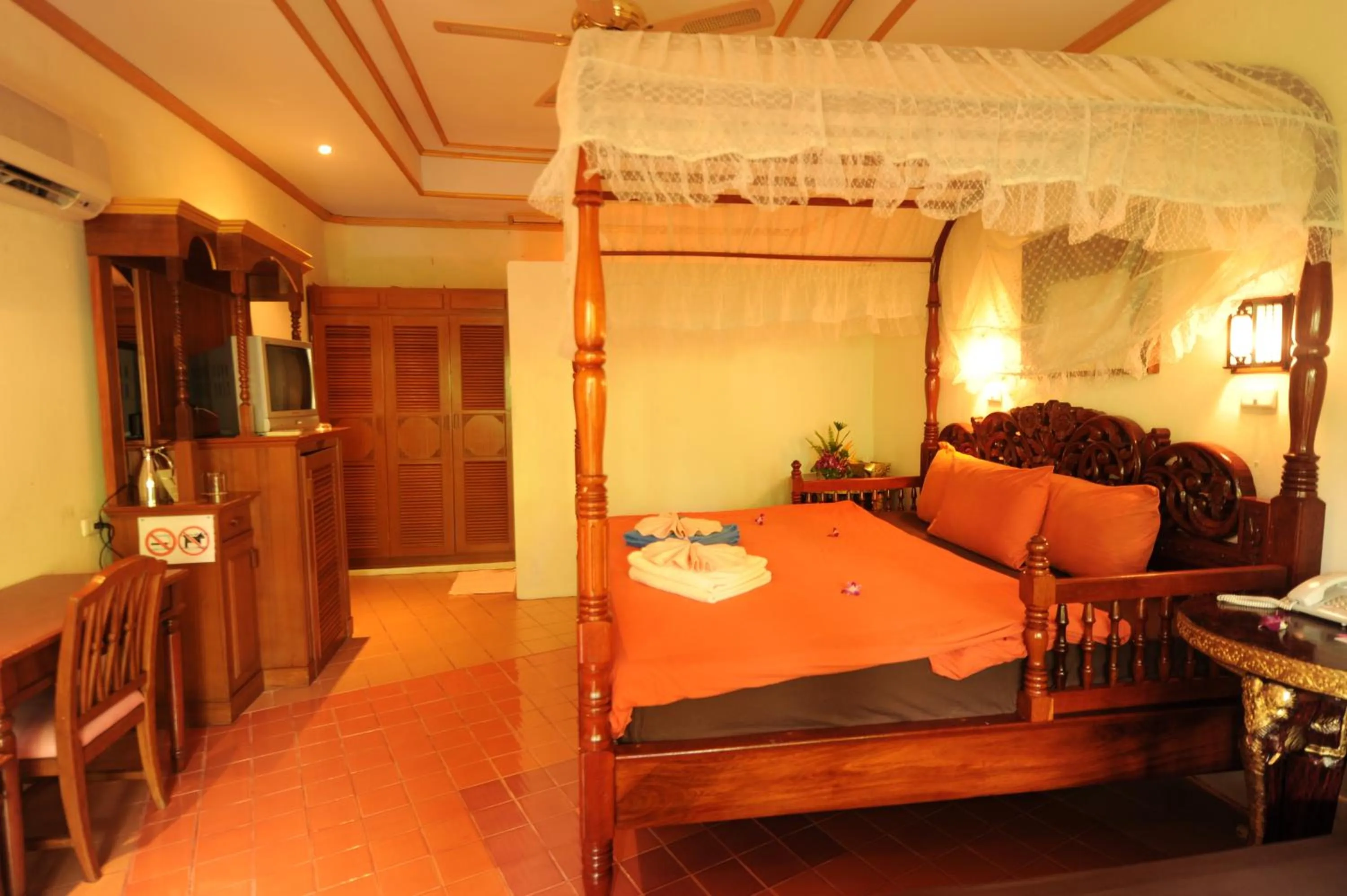 Photo of the whole room in Chaweng Resort