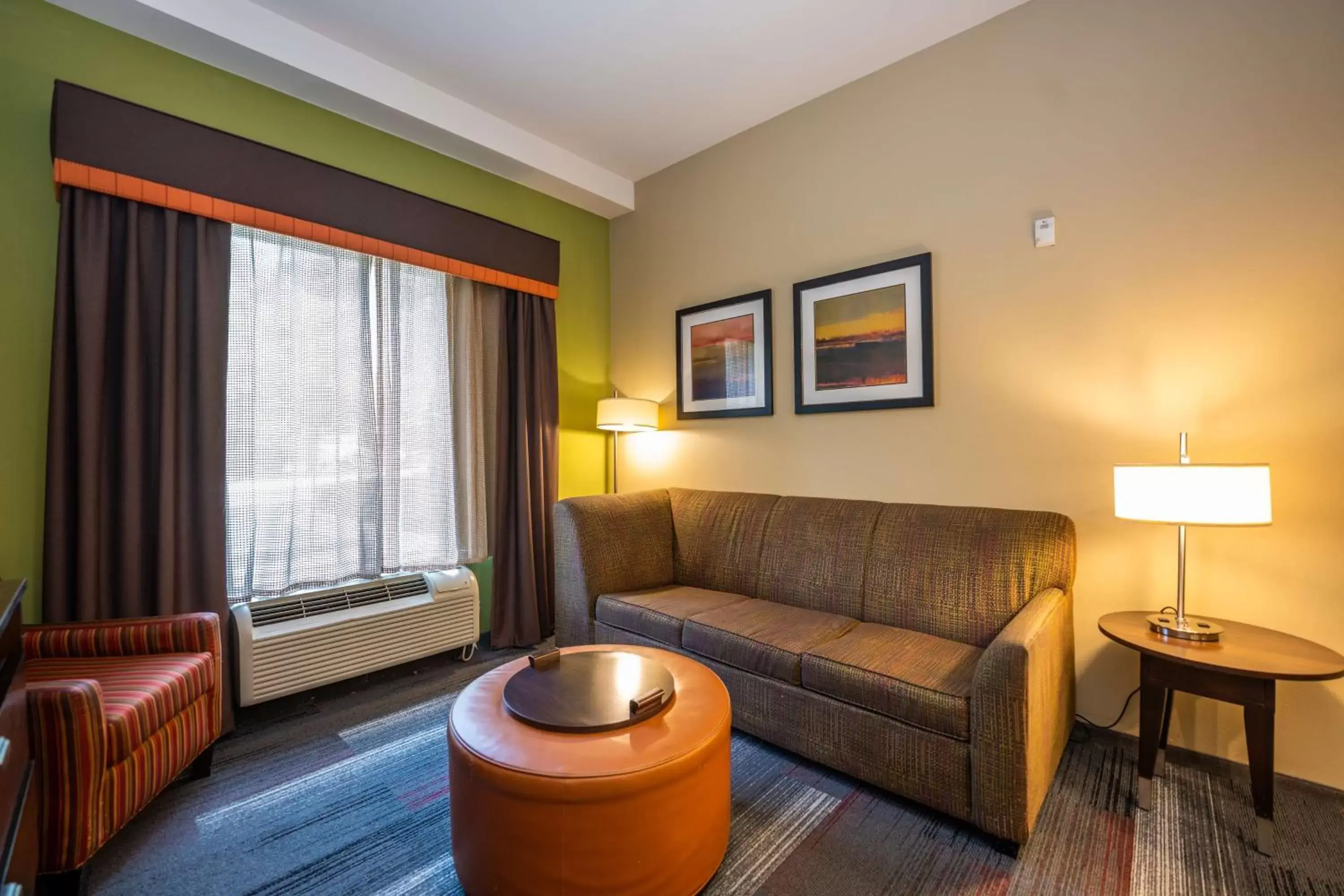 Living room, Seating Area in Homewood Suites by Hilton Birmingham-SW-Riverchase-Galleria