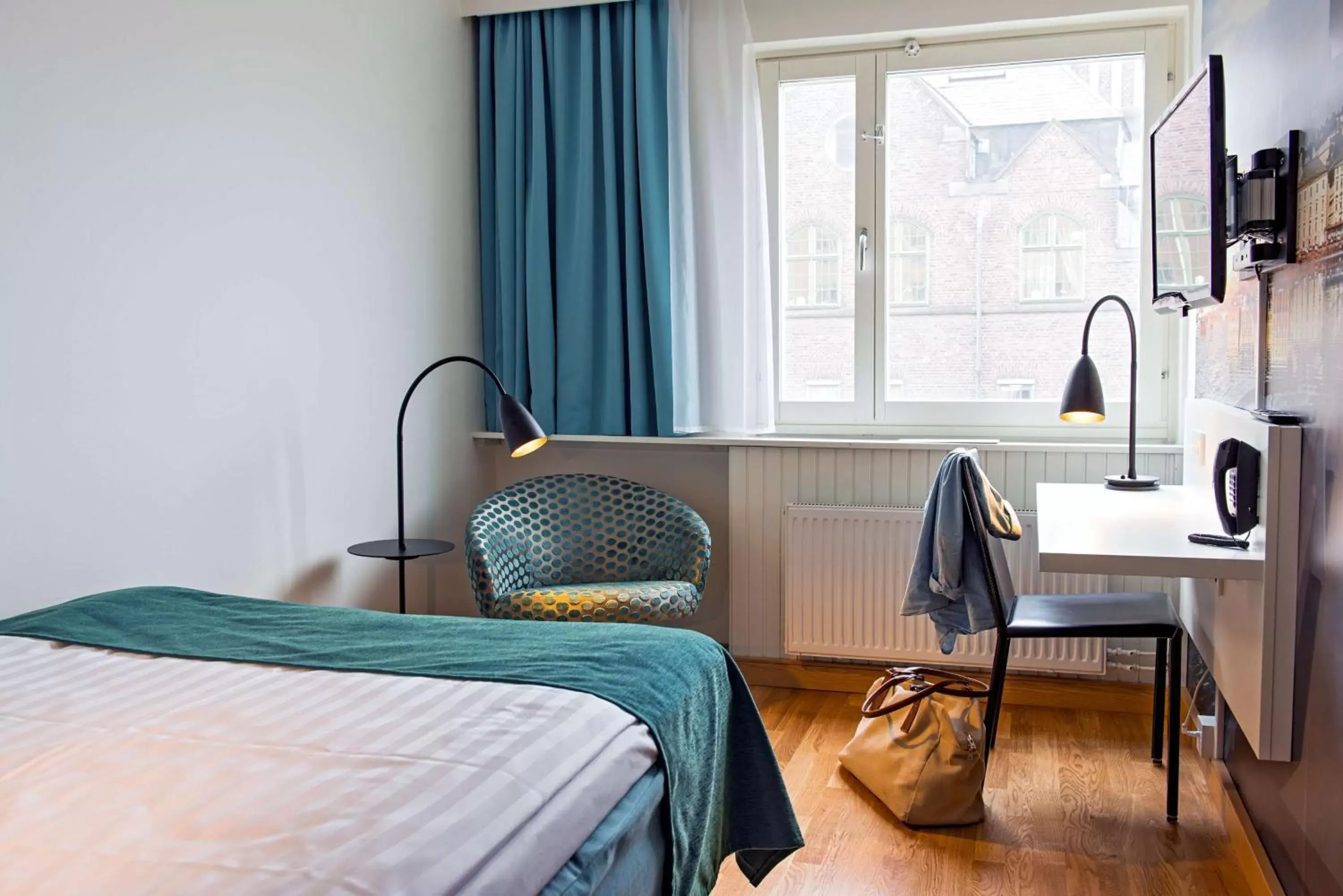 Photo of the whole room, Bed in Scandic Sjöfartshotellet
