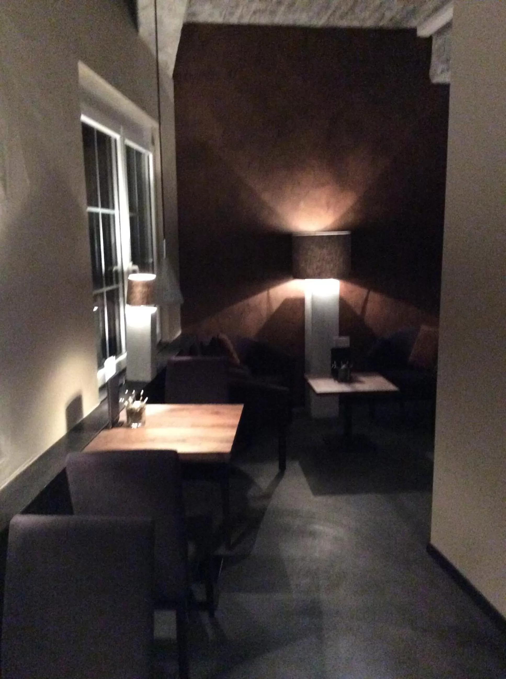 Communal lounge/ TV room, Seating Area in Landcafe mit Mini Hotel