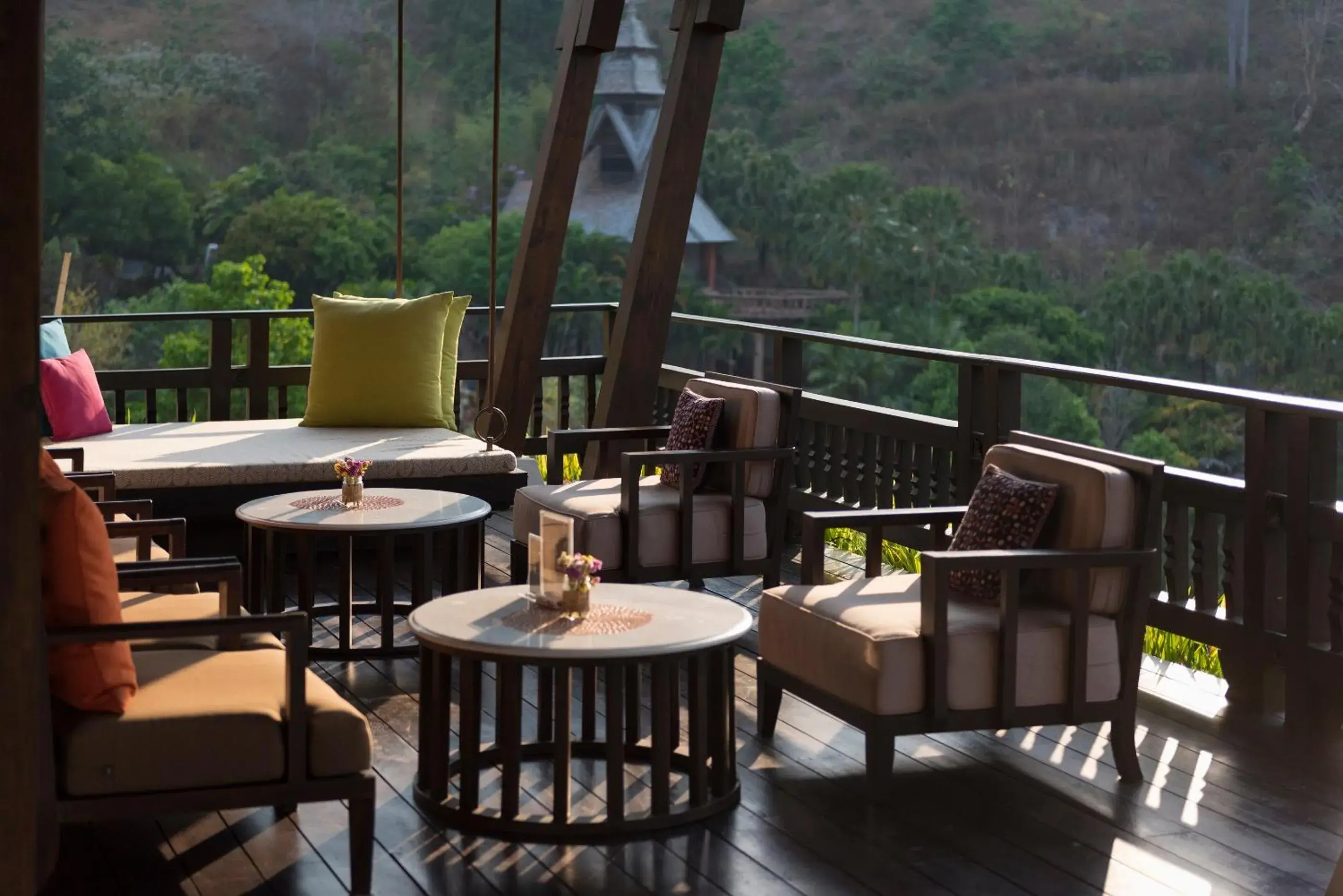 Lounge or bar in Panviman Chiang Mai Spa Resort