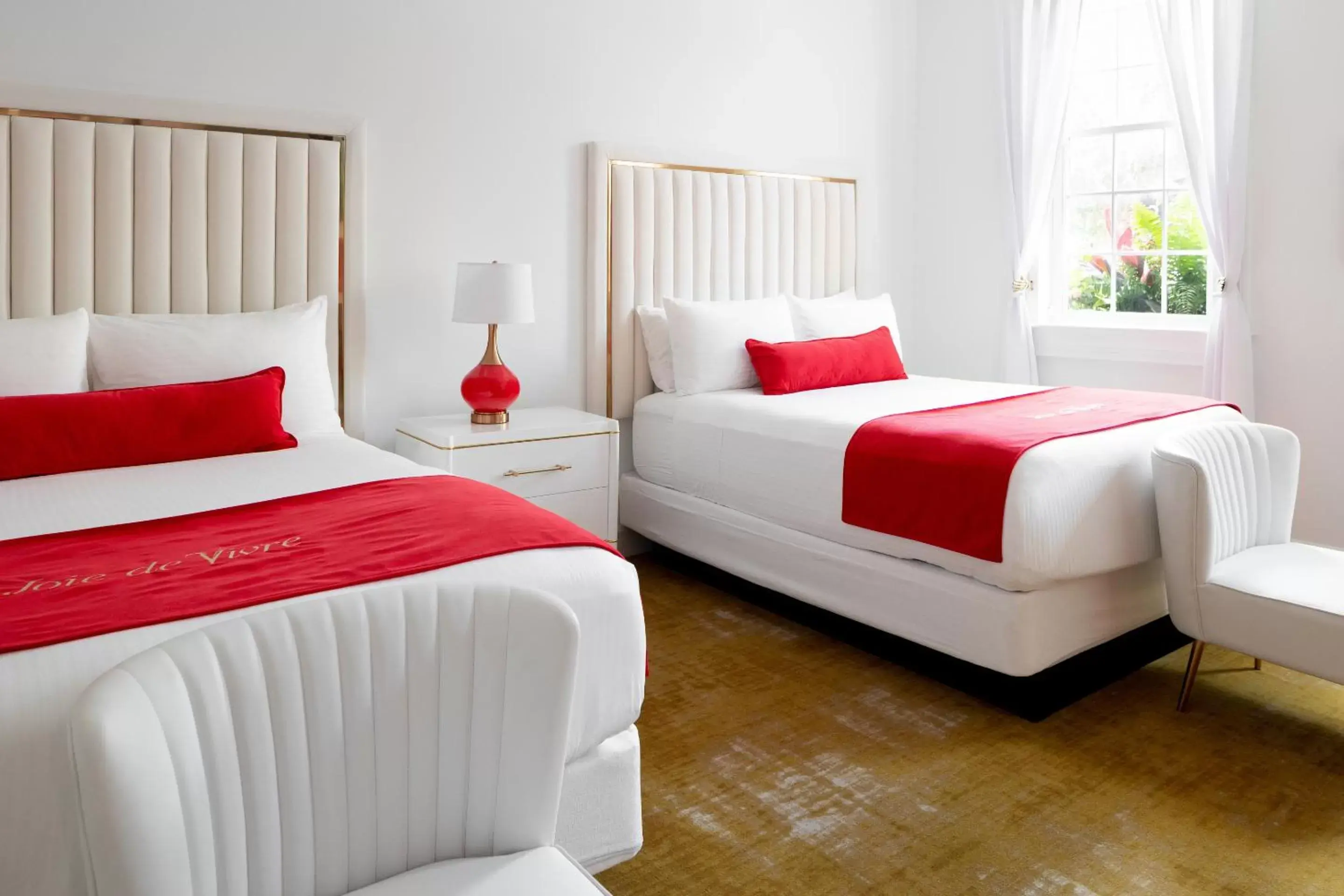 Bed in The Vendue, Downtown Art Hotel Bed in The Vendue, Downtown Art Hotel