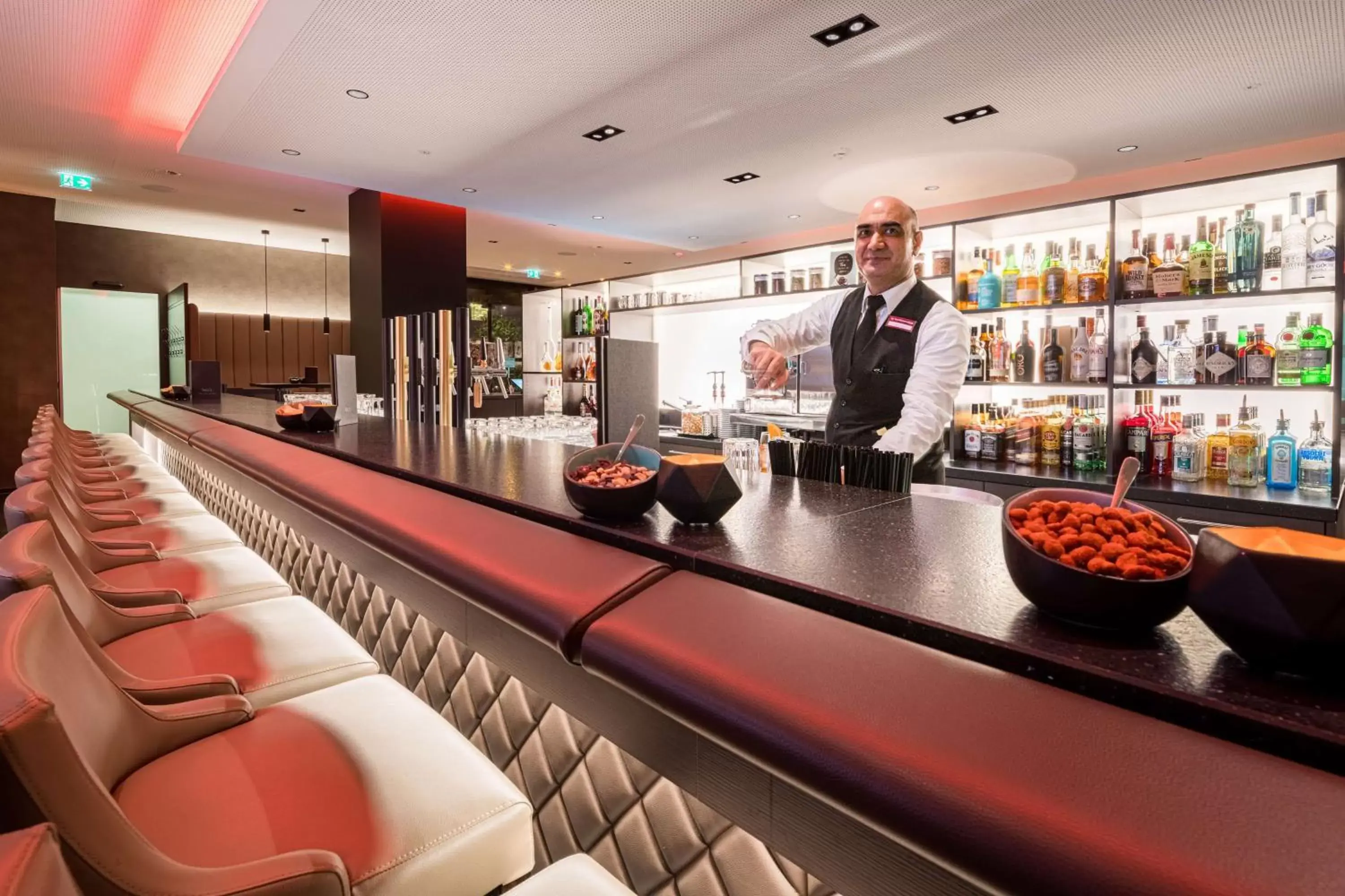 Lounge or bar in Best Western Premier Central Hotel Leonhard