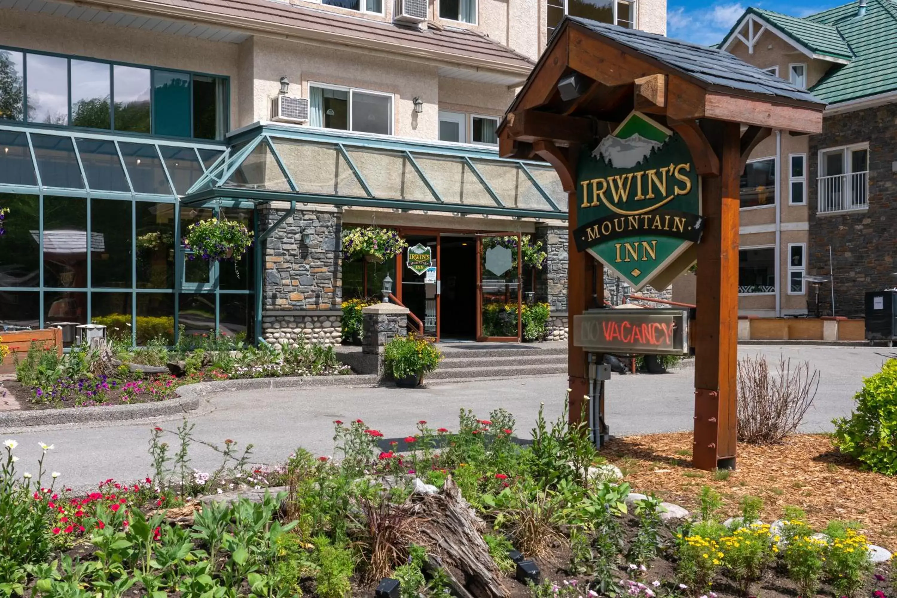 Property Building in Irwin's Mountain Inn