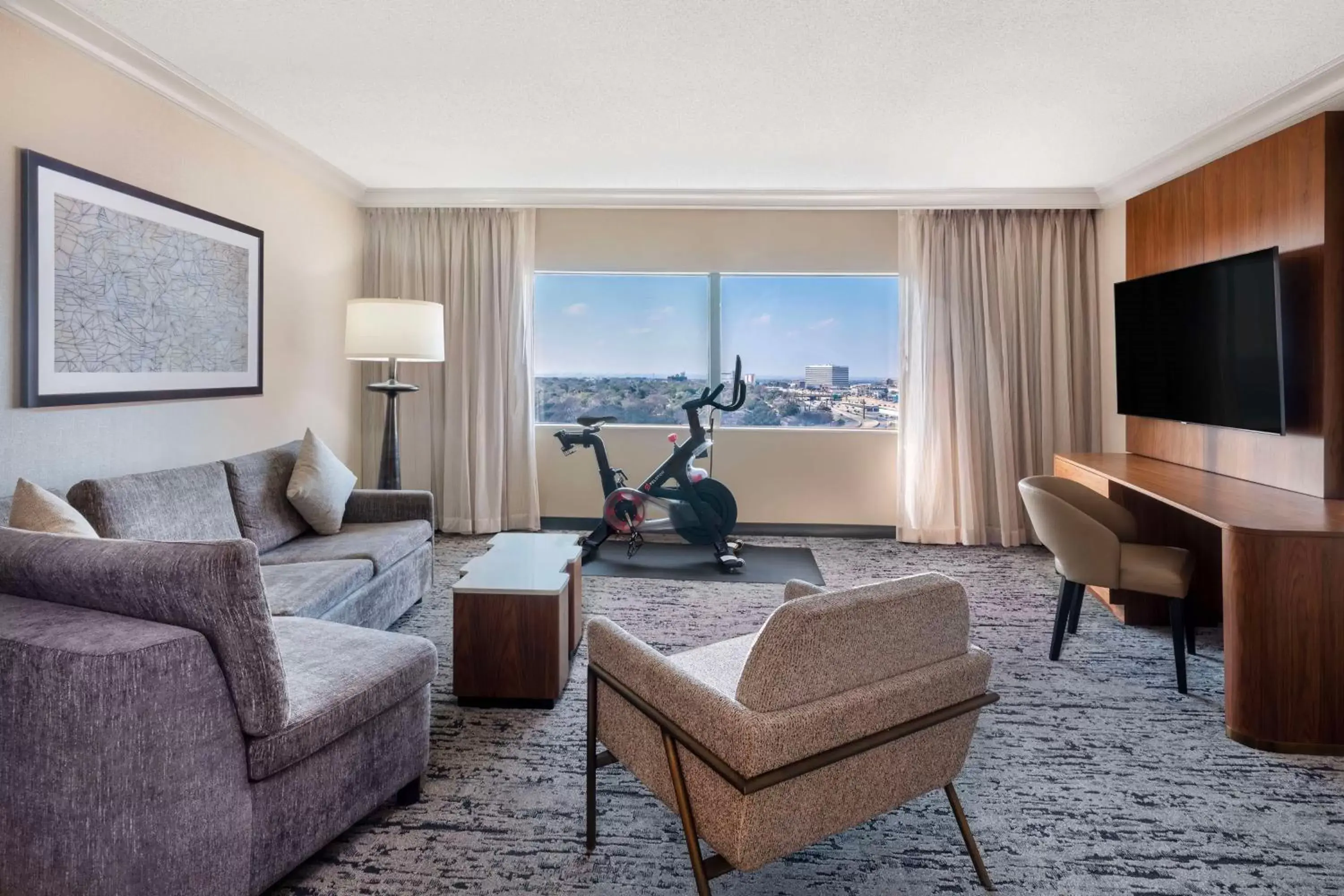 Living room, Seating Area in Hilton Dallas Lincoln Centre