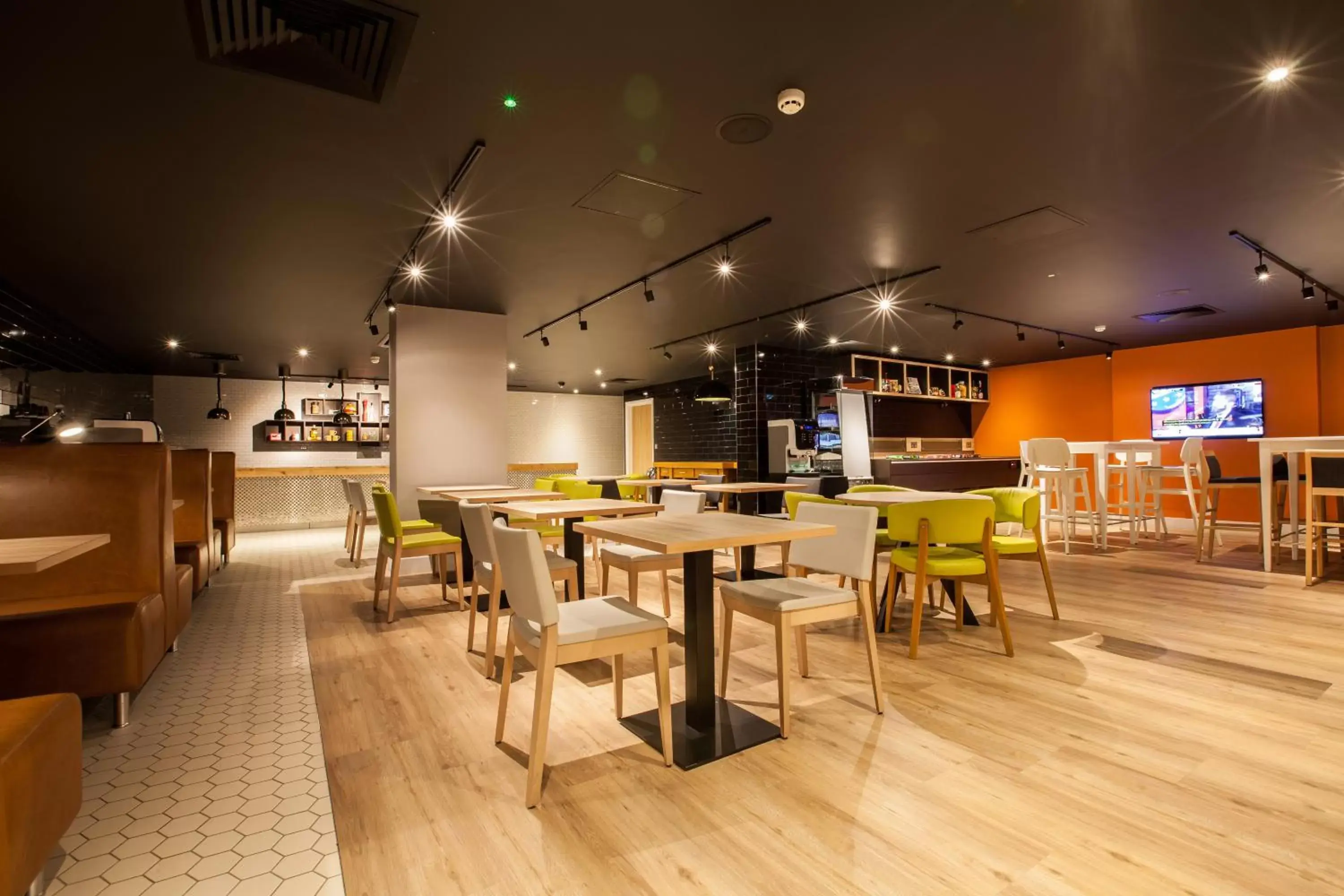 Restaurant/Places to Eat in Holiday Inn Birmingham City, an IHG Hotel