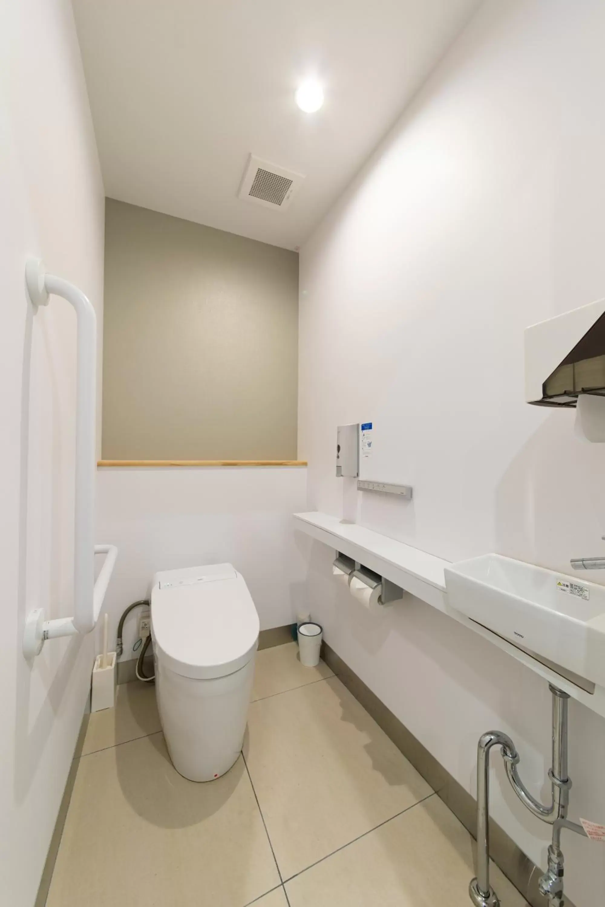 Facility for disabled guests, Bathroom in Hotel Amanek Kyoto Kawaramachi Gojo