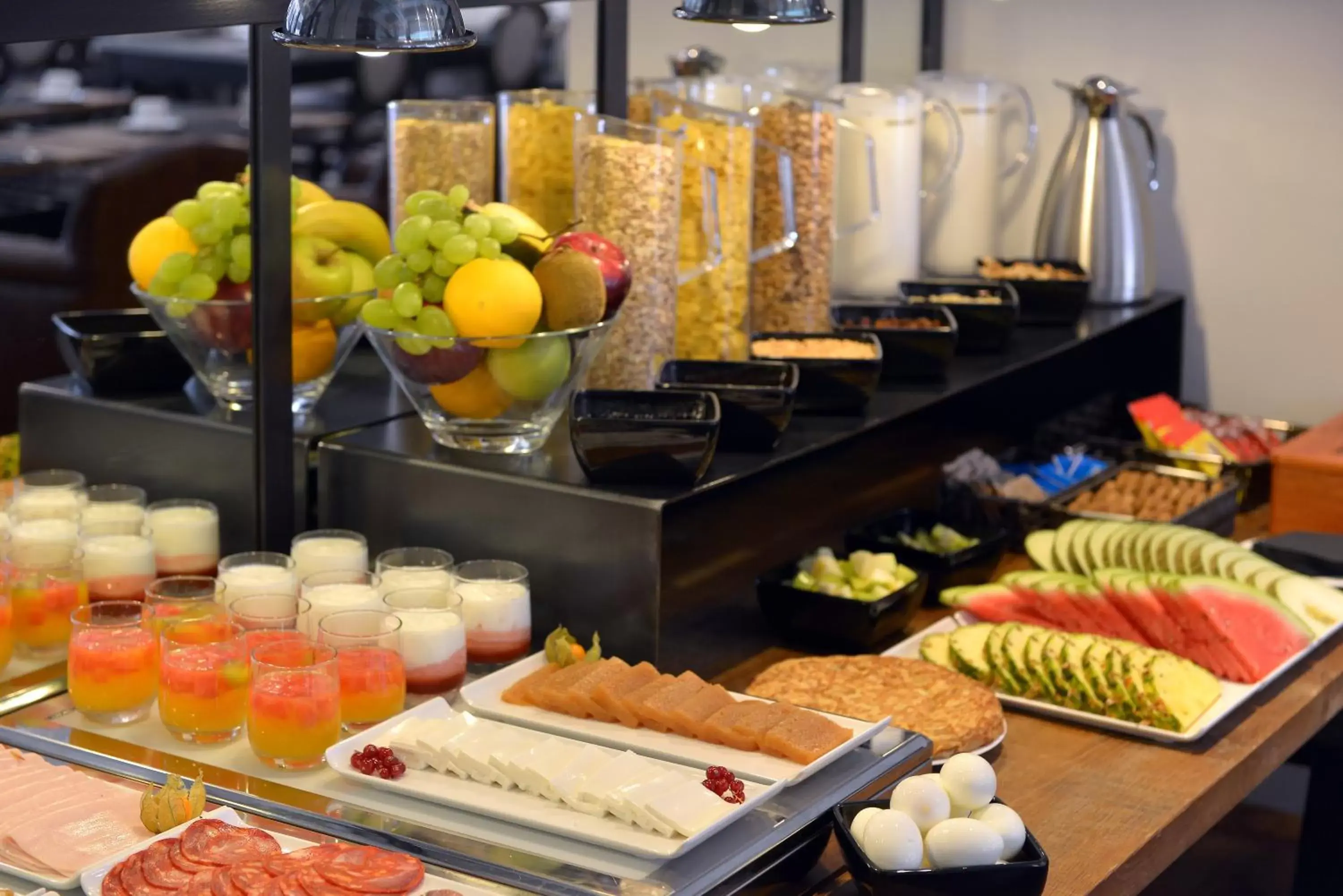 Food and drinks, Food in Hotel Granvia