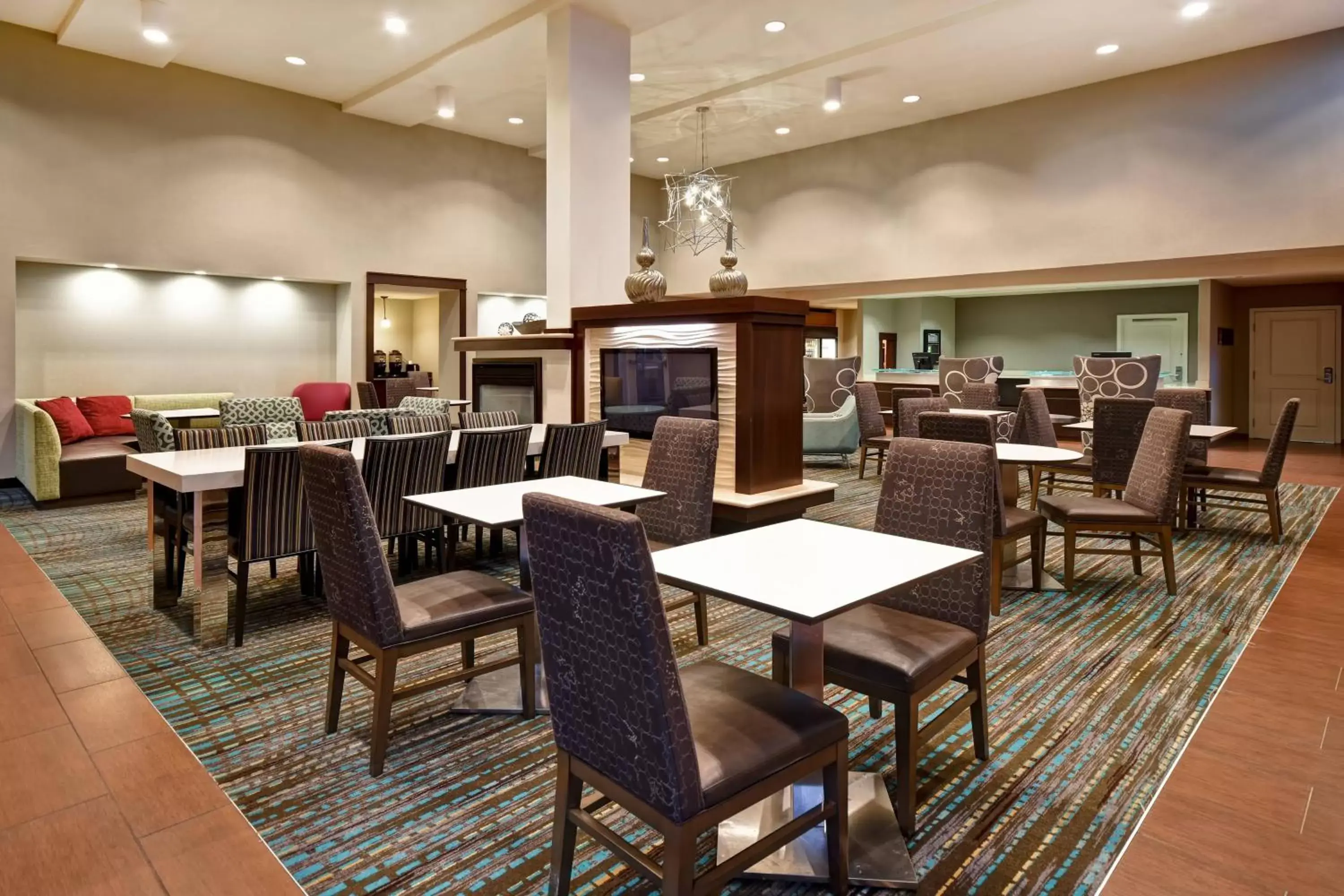 Breakfast, Restaurant/Places to Eat in Residence Inn by Marriott Stillwater