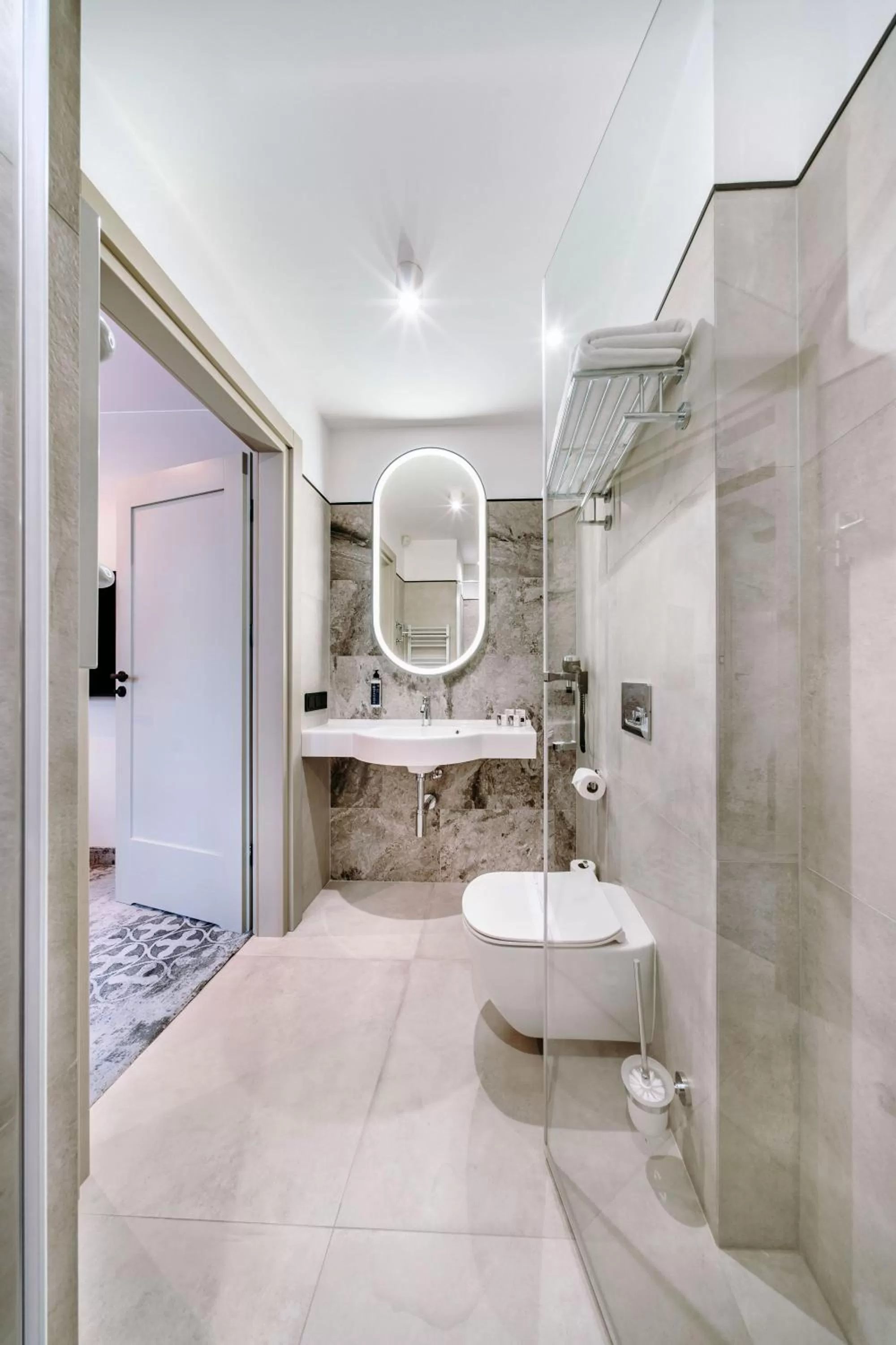 Bathroom in Hotel ETER